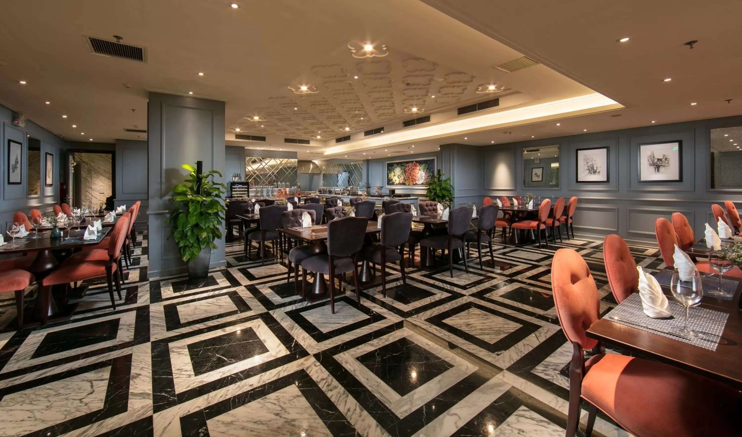 Restaurant/places to eat in Anatole Hotel Hanoi