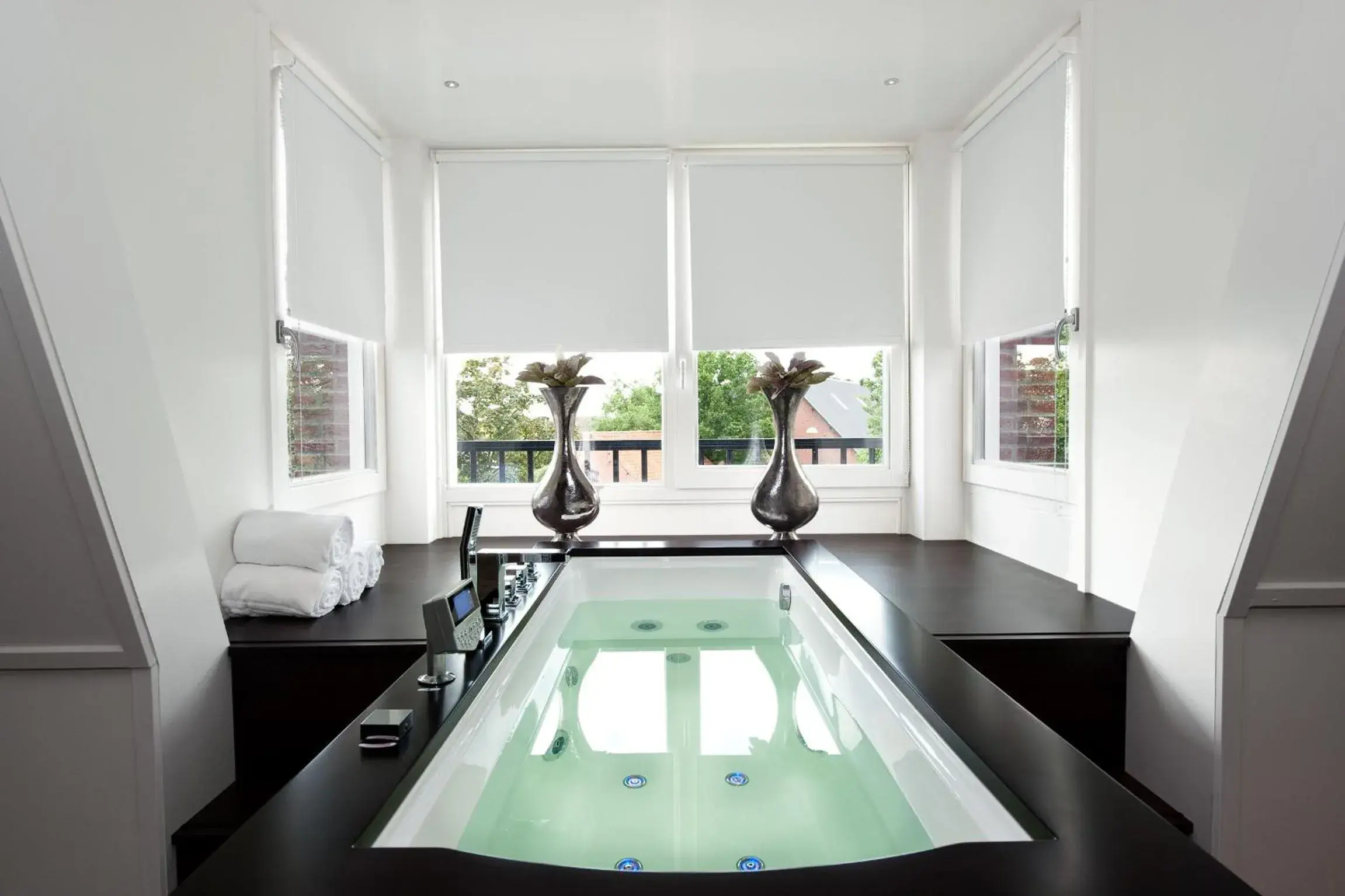 Bathroom in Grenshotel de Jonckheer