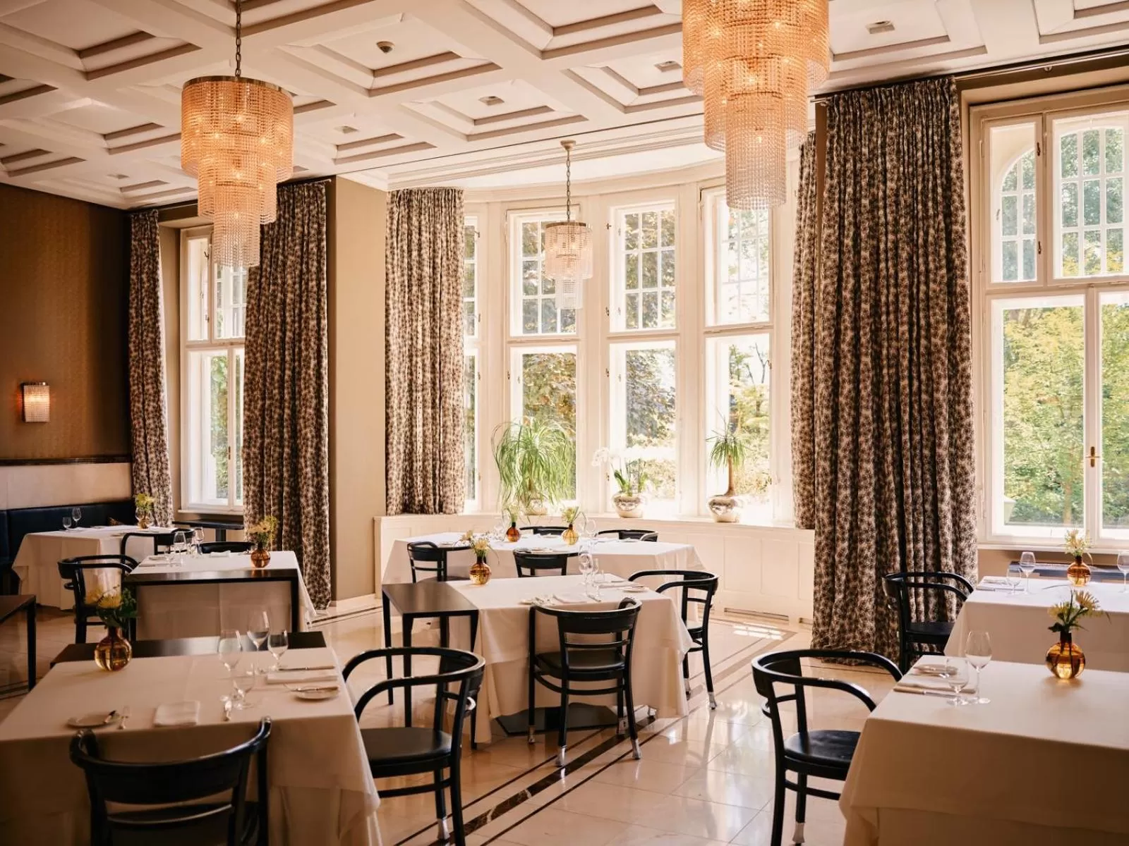 Restaurant/places to eat in TAUROA Steirerschlössl