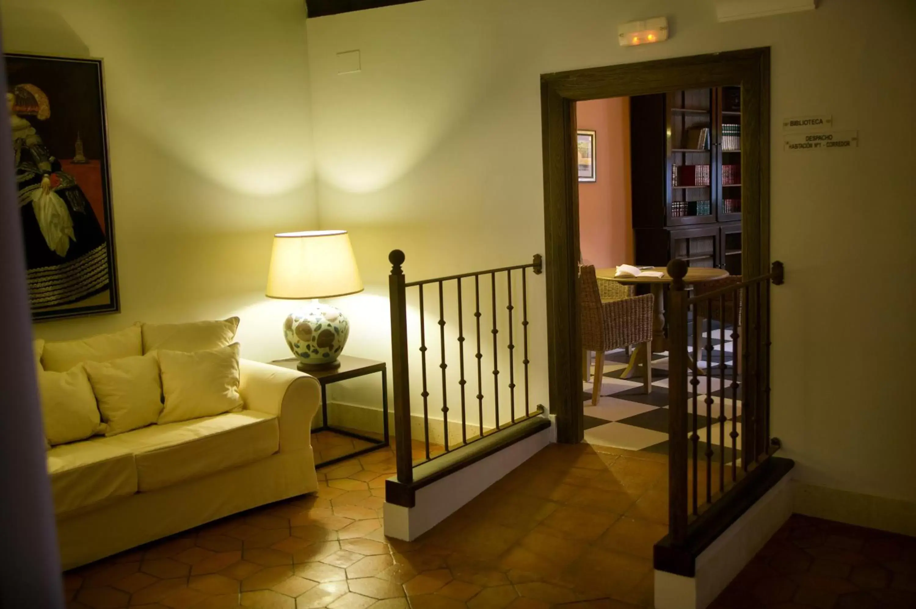 Library, Seating Area in Hotel Spa La Casa Del Convento