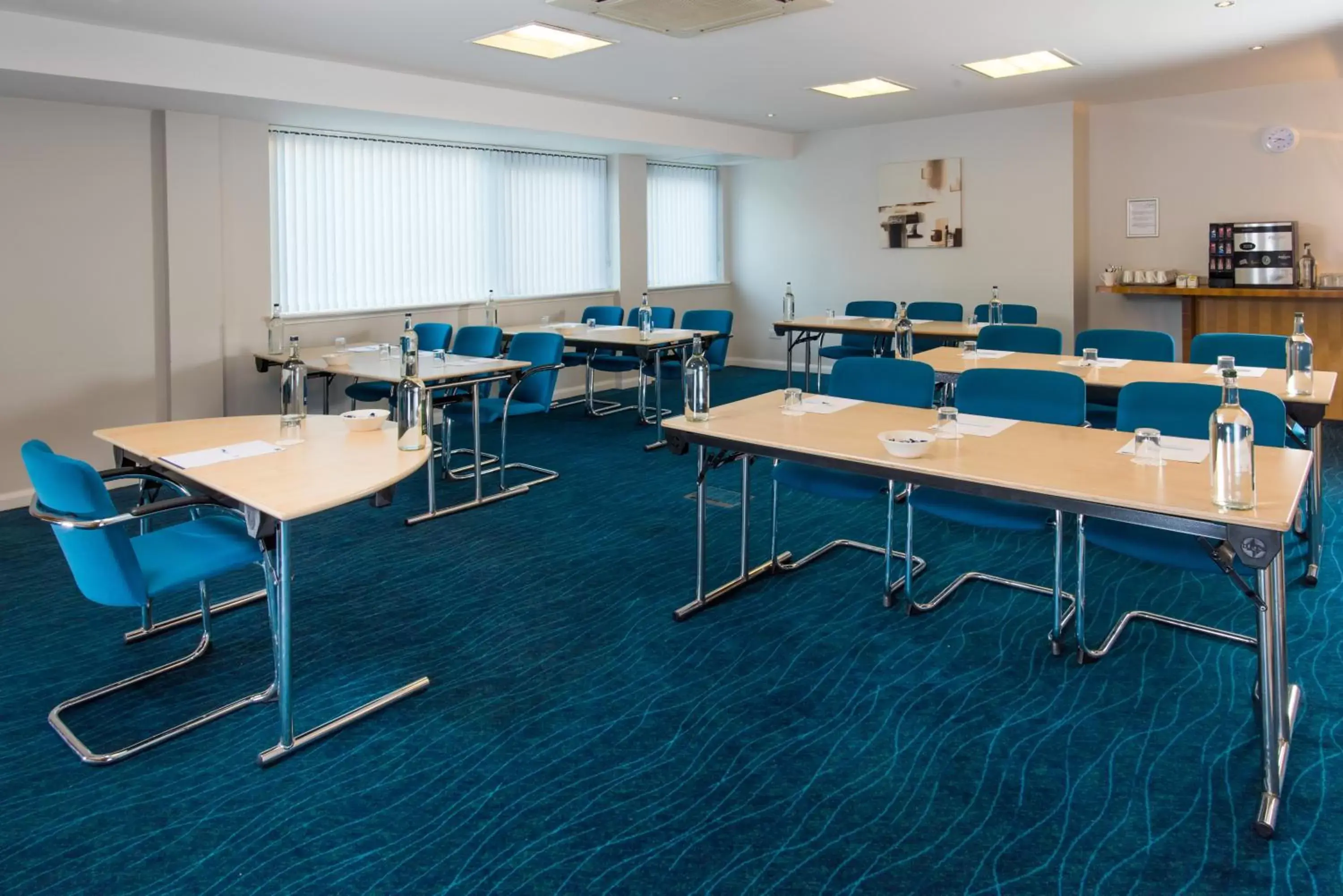 Meeting/conference room in Holiday Inn Express Hemel Hempstead, an IHG Hotel