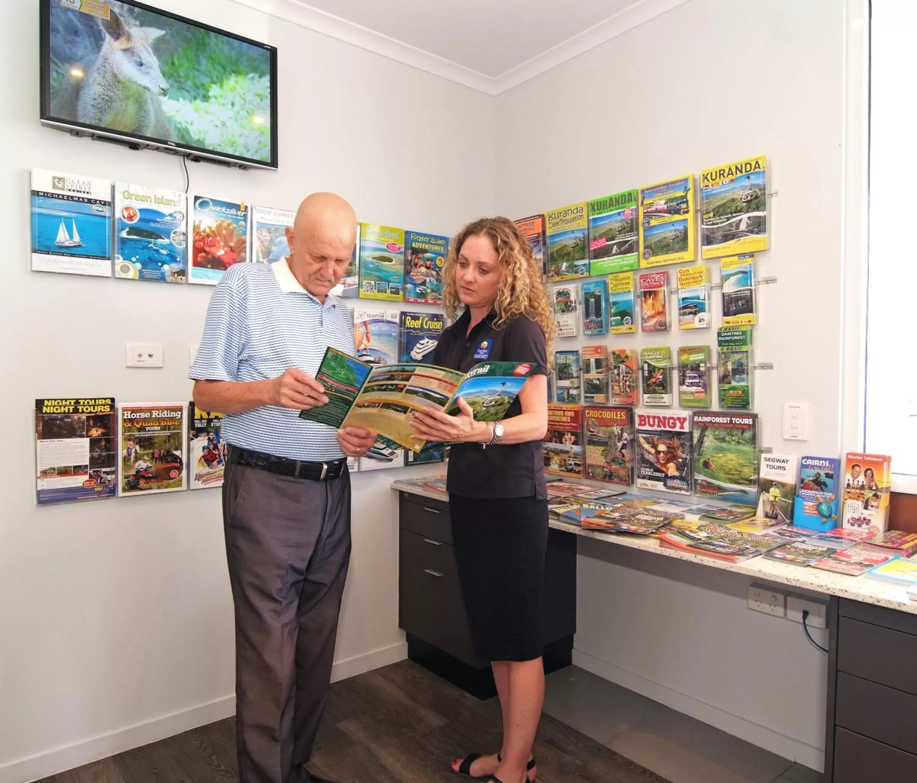 Property building in Comfort Inn Cairns City Property building in Comfort Inn Cairns City