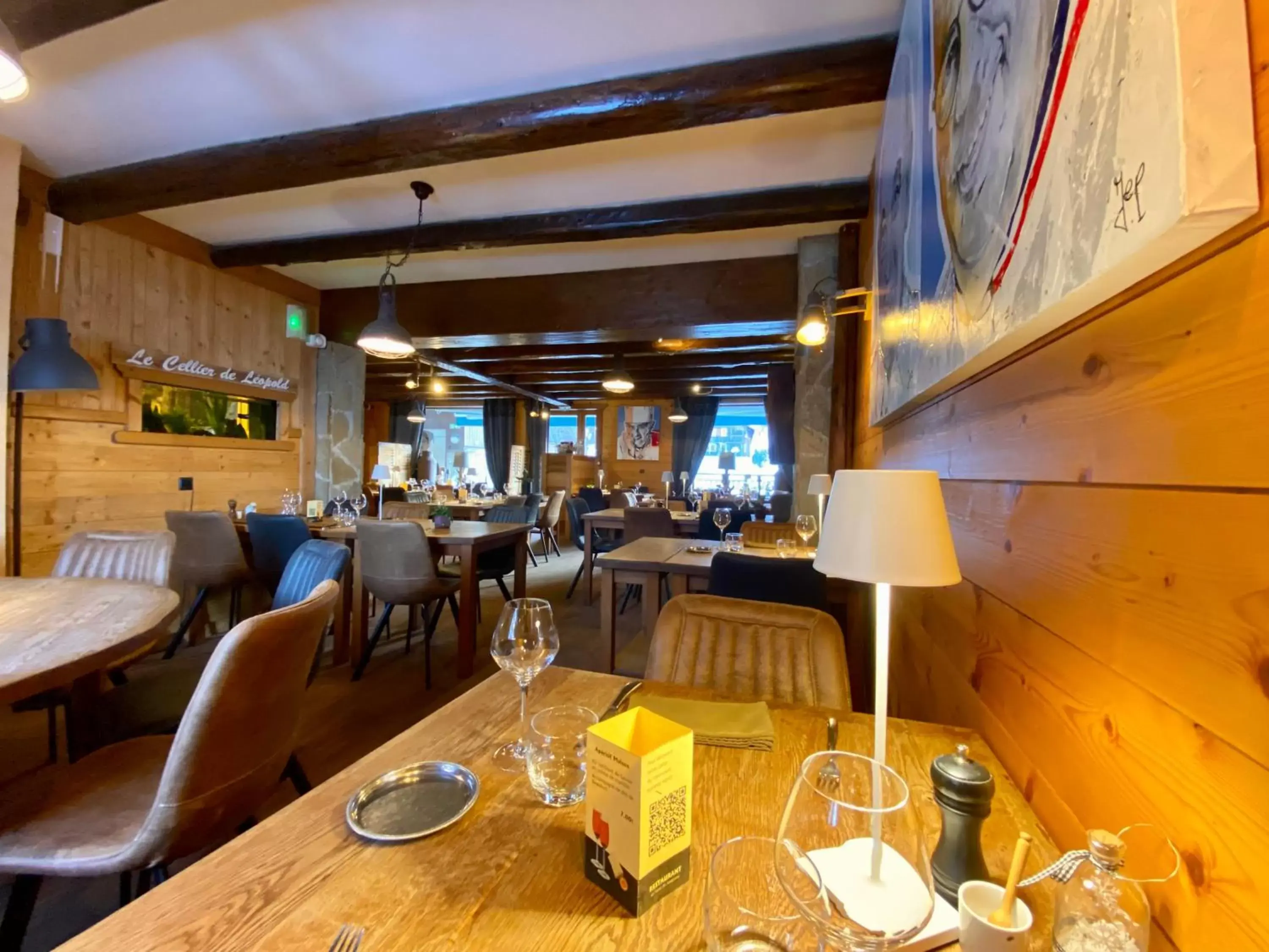 Restaurant/Places to Eat in Hôtel Les Ancolies à Arêches