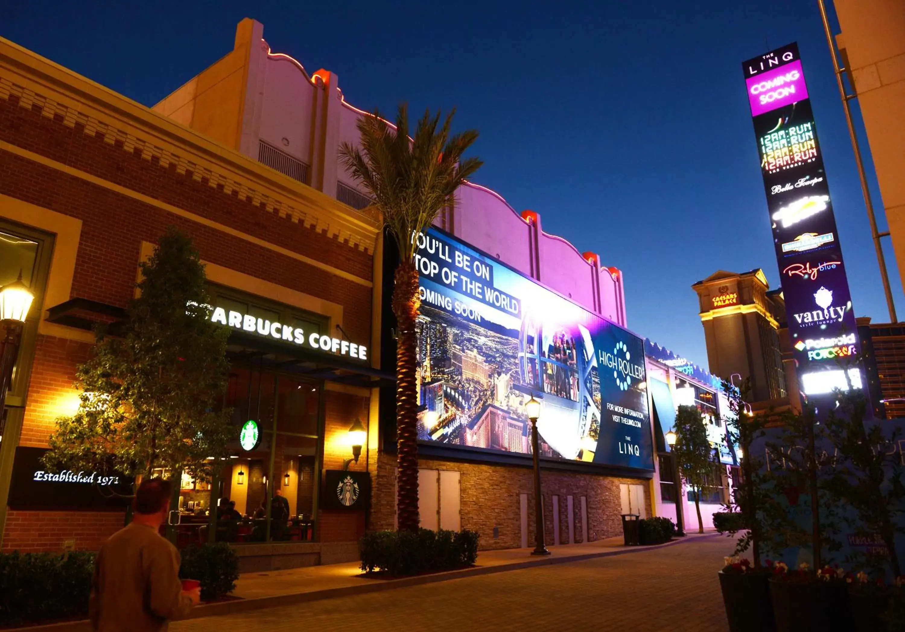 Area and facilities, Property Building in Harrah's Las Vegas Hotel & Casino