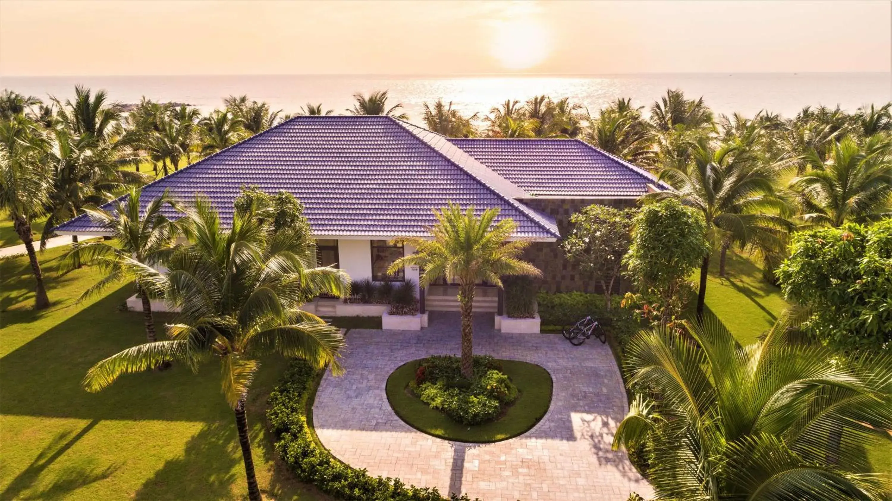 Property building in Radisson Blu Resort Phu Quoc Property building in Radisson Blu Resort Phu Quoc