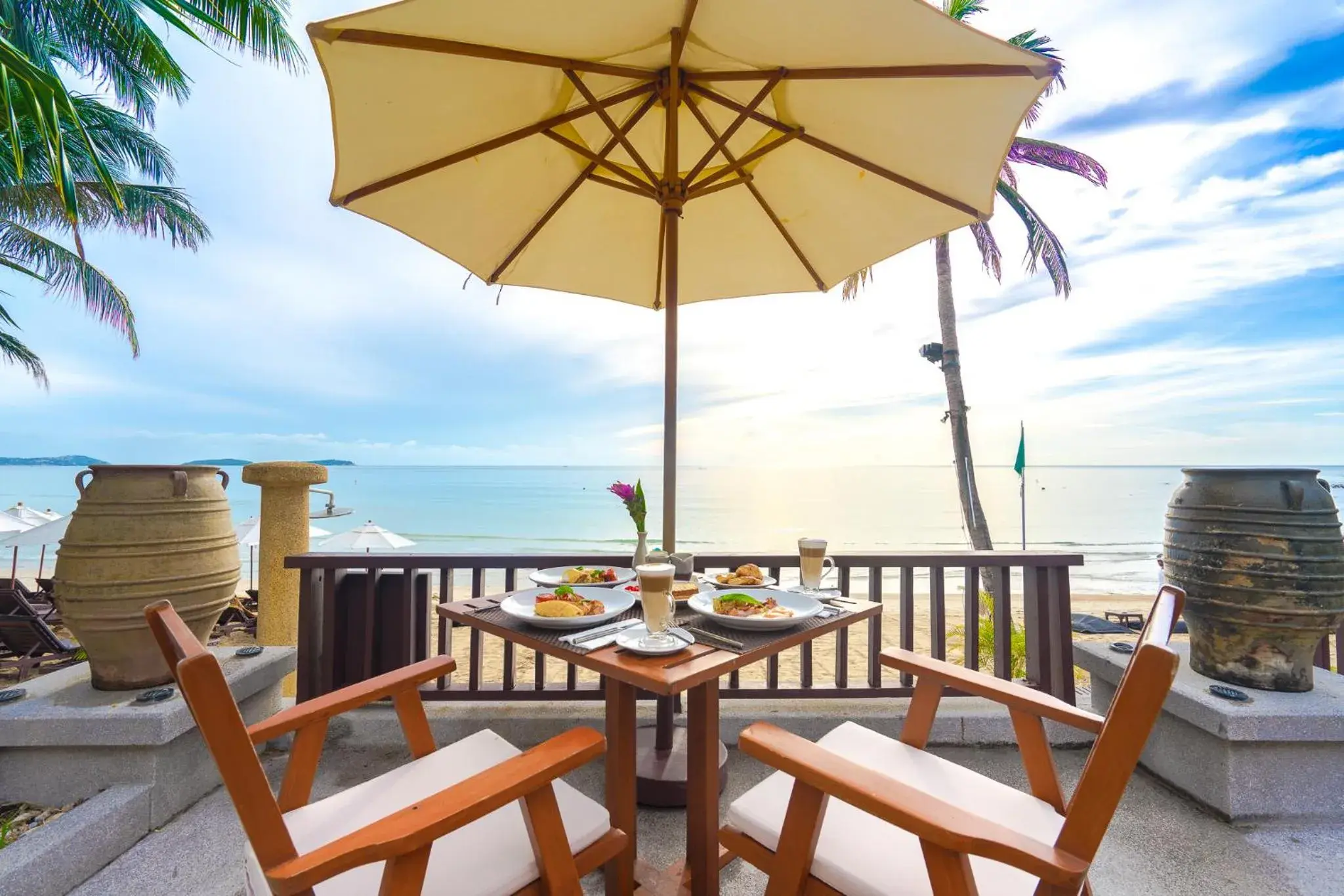 Breakfast in Impiana Beach Front Resort Chaweng Noi, Koh Samui