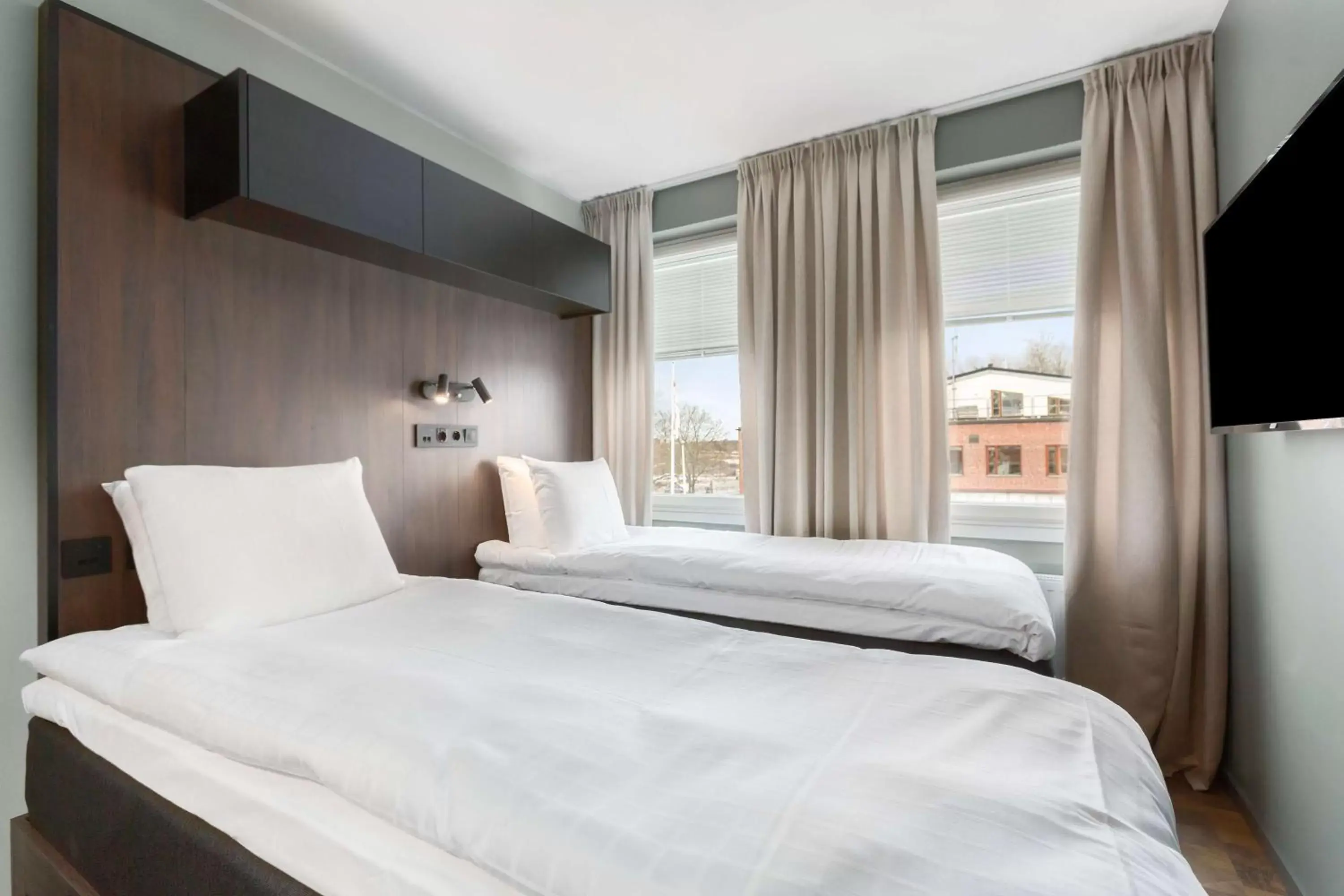 Bedroom, Bed in Sure Hotel Studio by Best Western Bromma