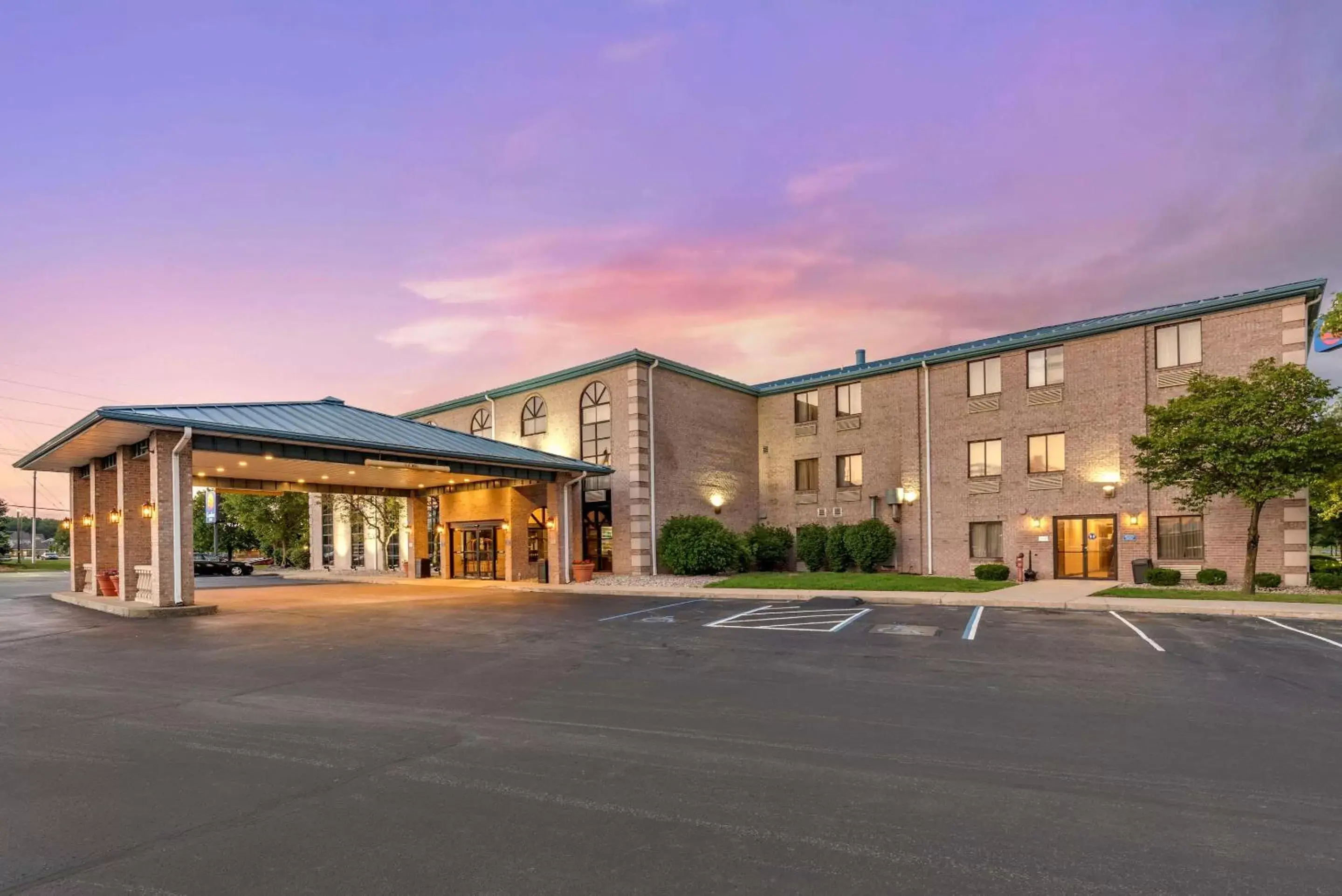 Property Building in Comfort Inn Lafayette I-65