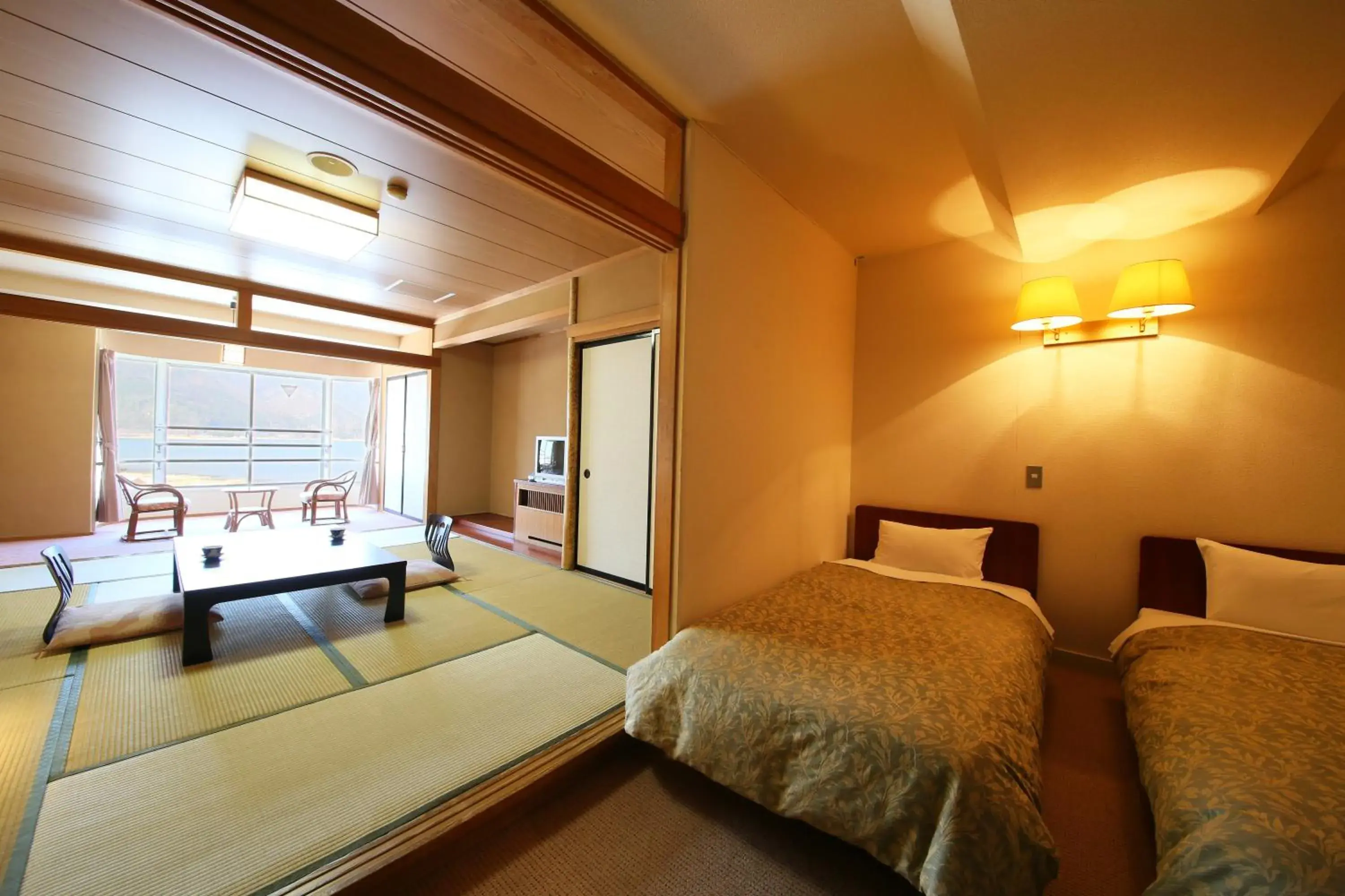 Photo of the whole room in Lakeland Hotel Mizunosato