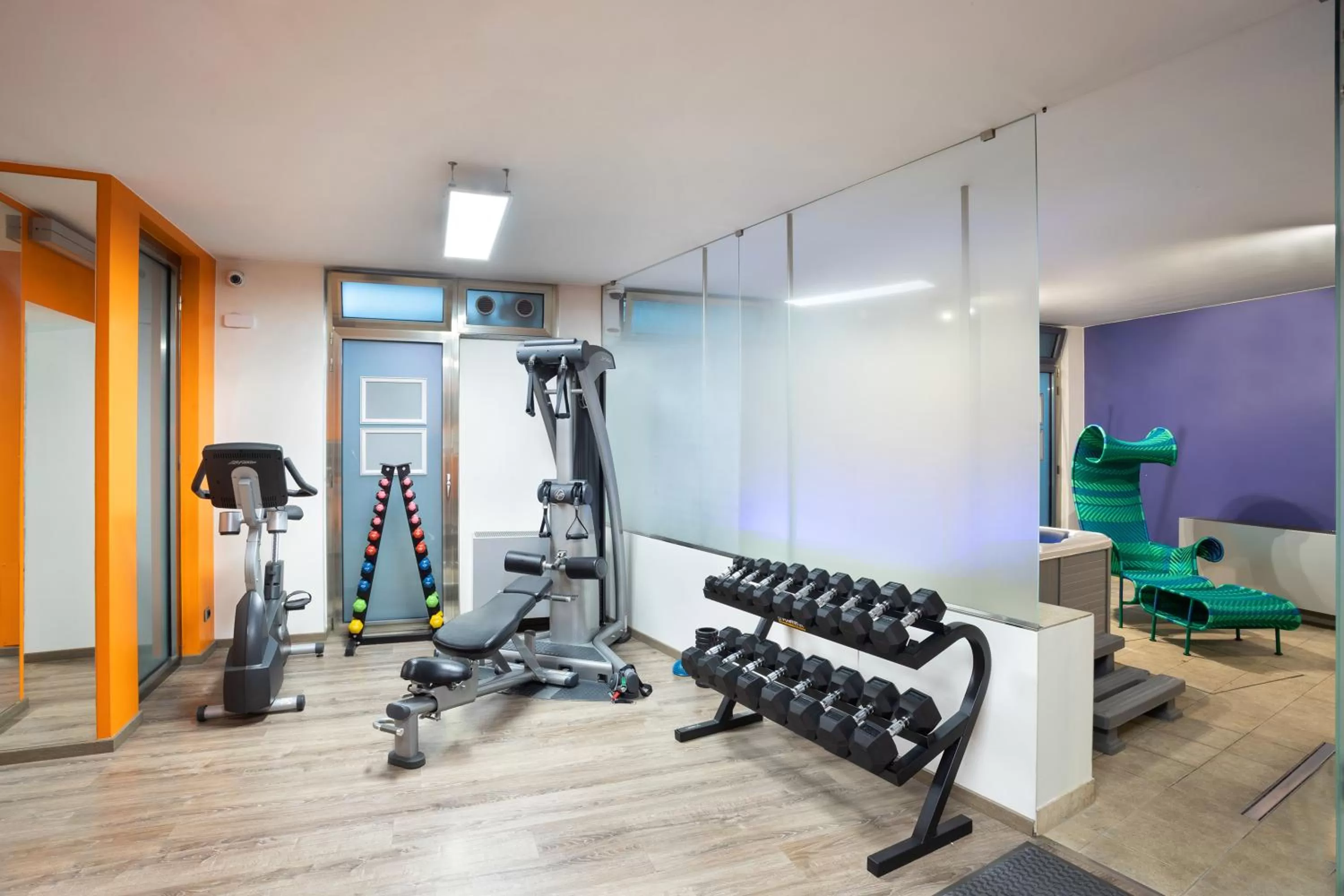 Fitness centre/facilities in Best Western Plus Executive Hotel and Suites