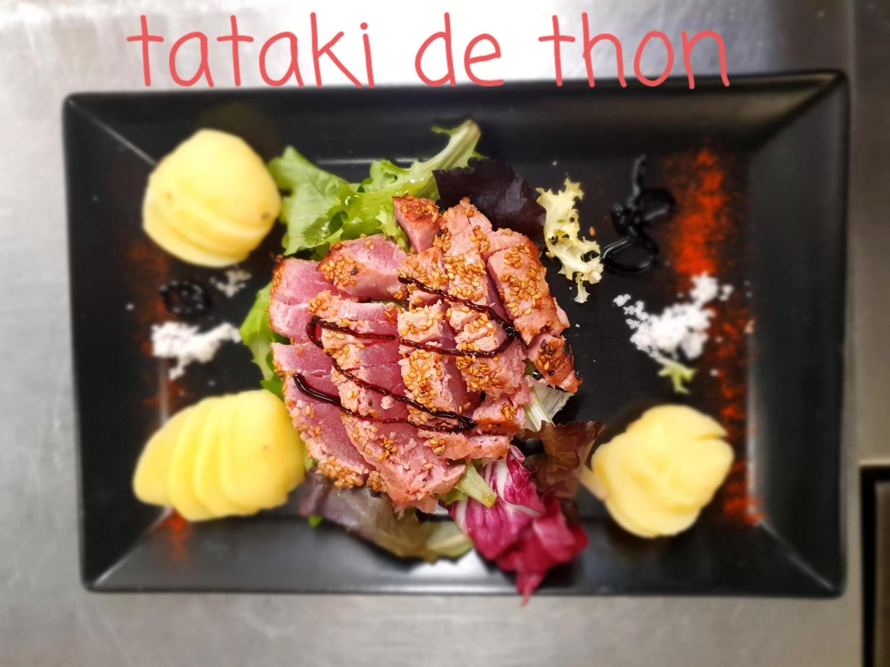 Hôtel Restaurant La Paix La Robe et le Palais