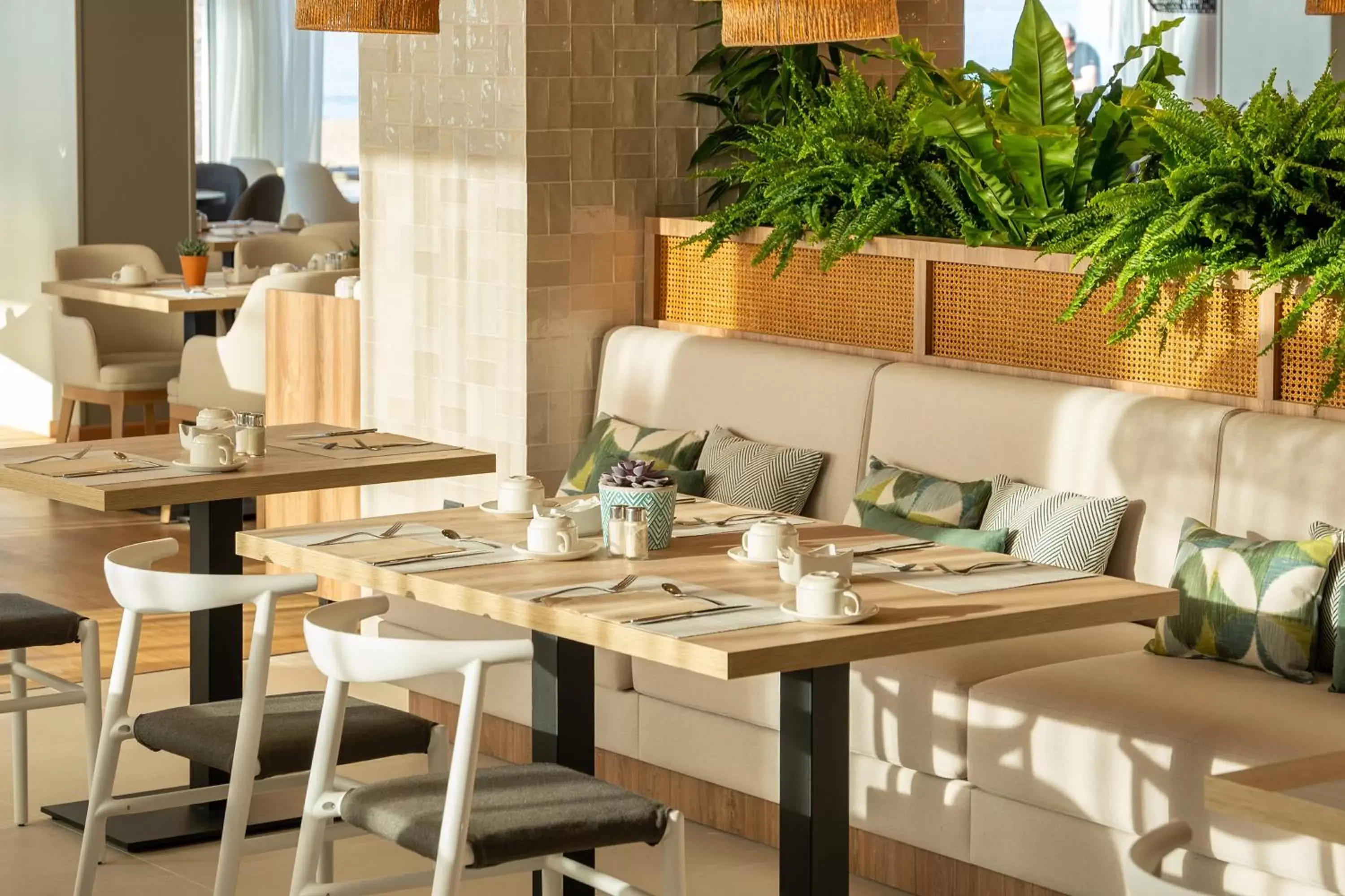 Restaurant/Places to Eat in INNSiDE by Meliá Costablanca - Adults Only from 16