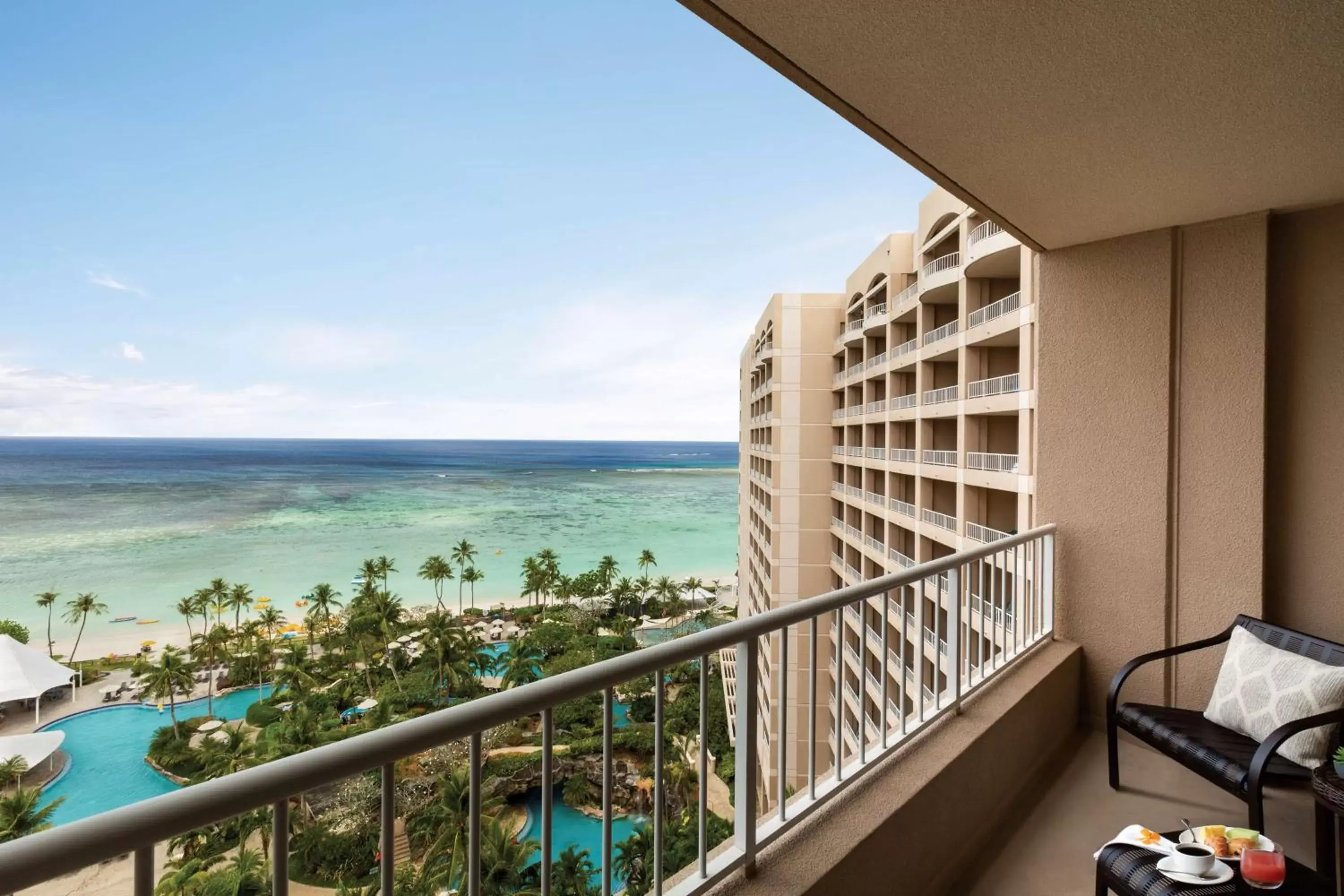 Photo of the whole room, Balcony/Terrace in Hyatt Regency Guam