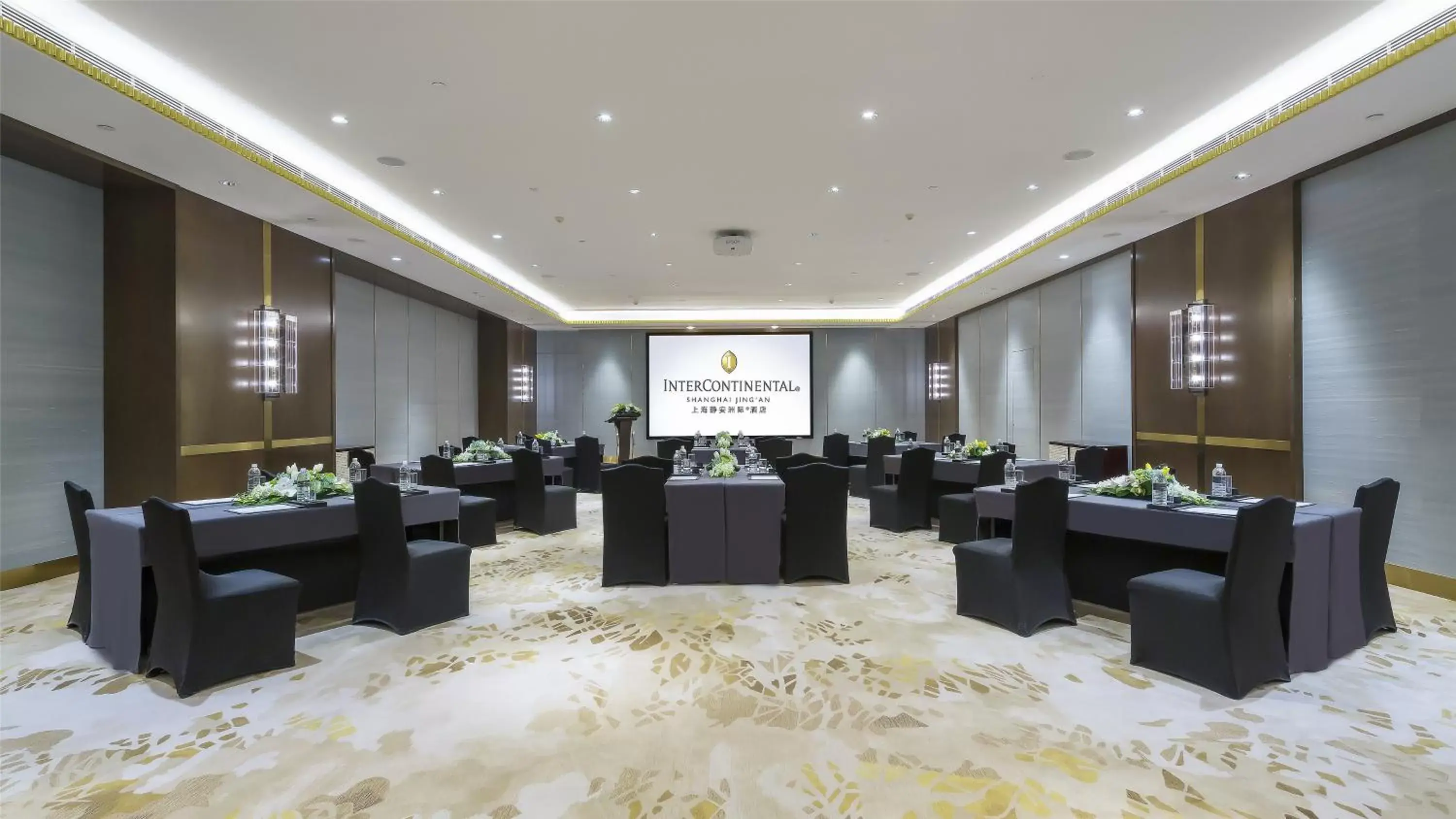 Meeting/conference room, Banquet Facilities in InterContinental Shanghai Jing' An, an IHG Hotel