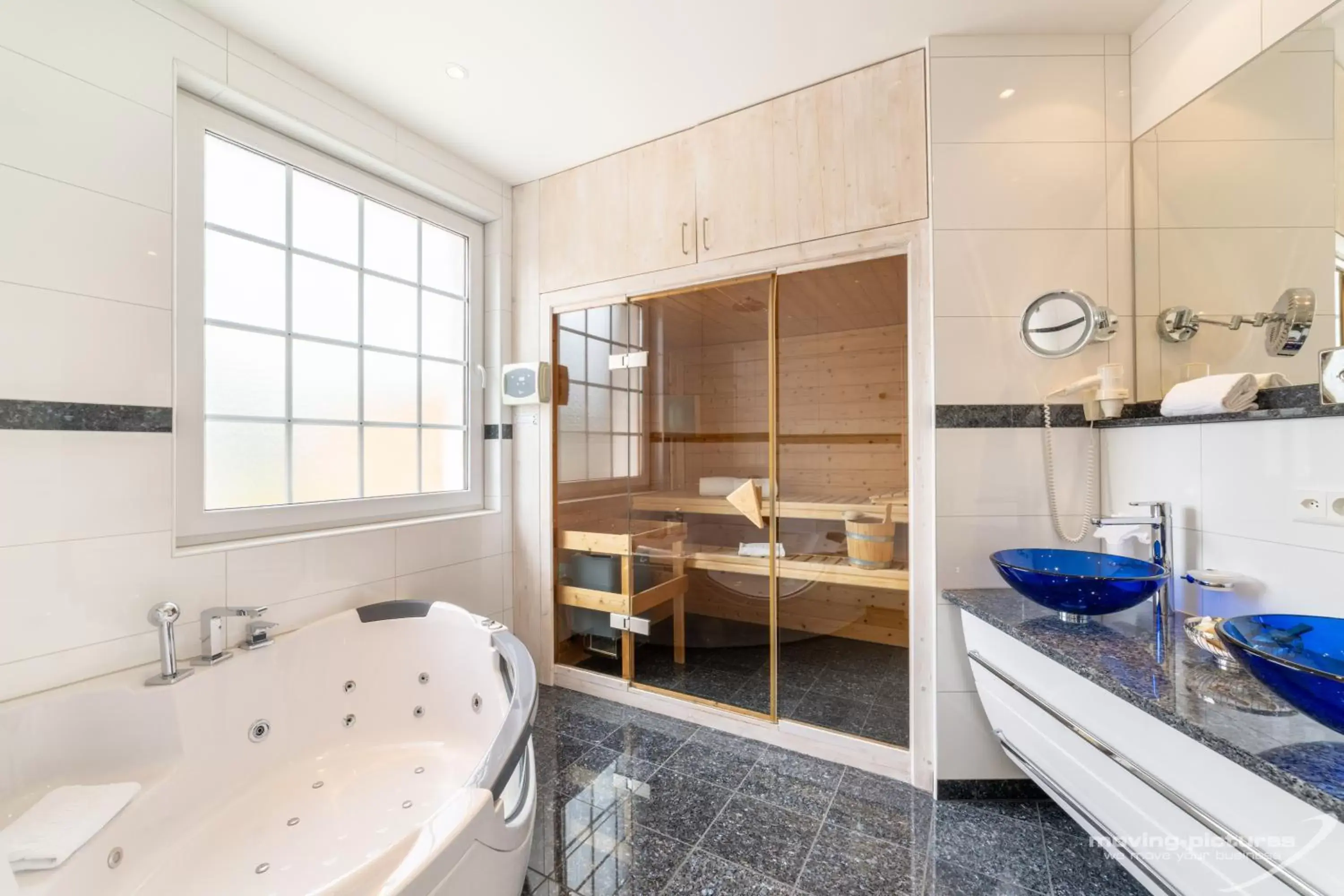 Bathroom in Swiss Quality Turmhotel Victoria