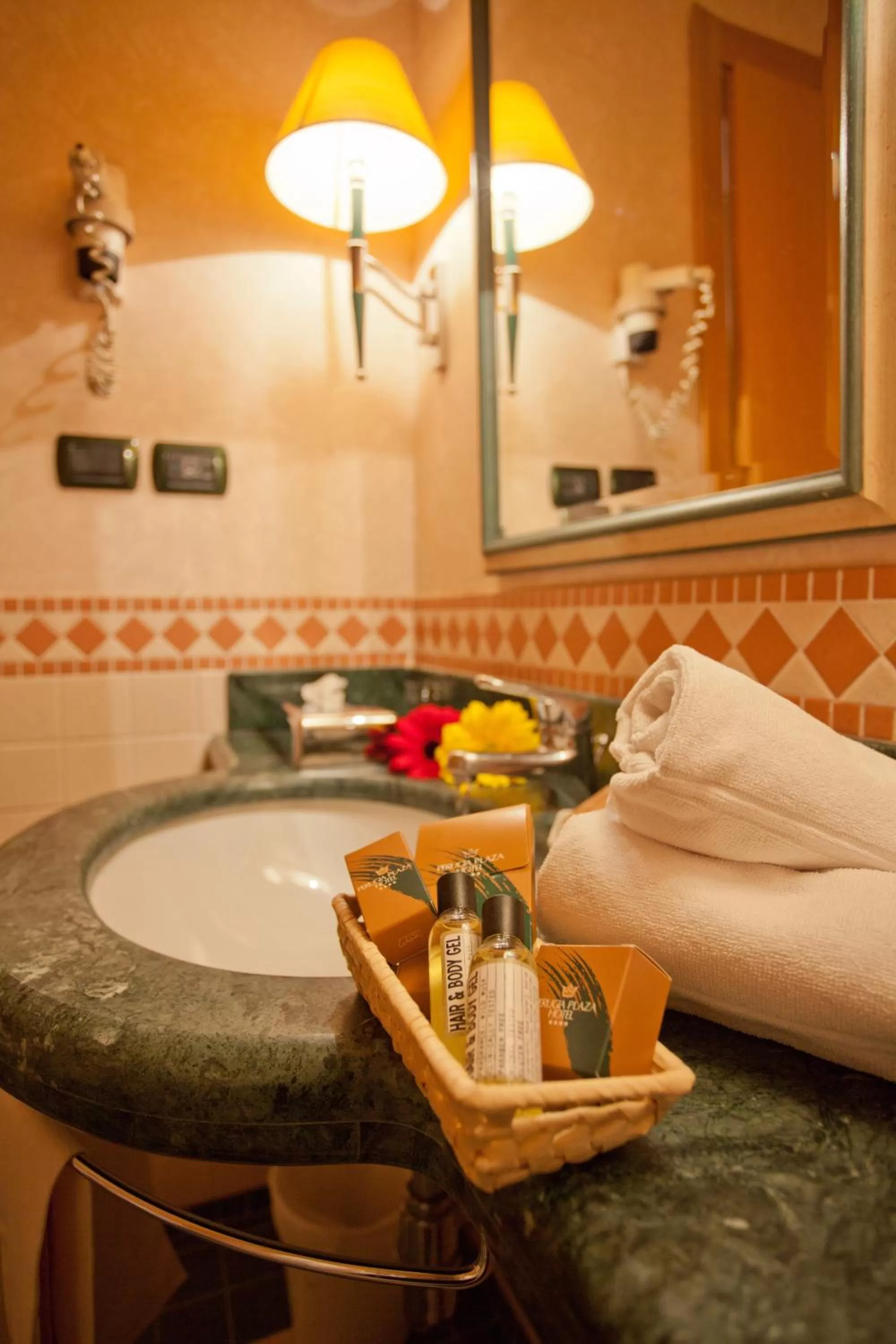 Bathroom in Perugia Plaza Hotel