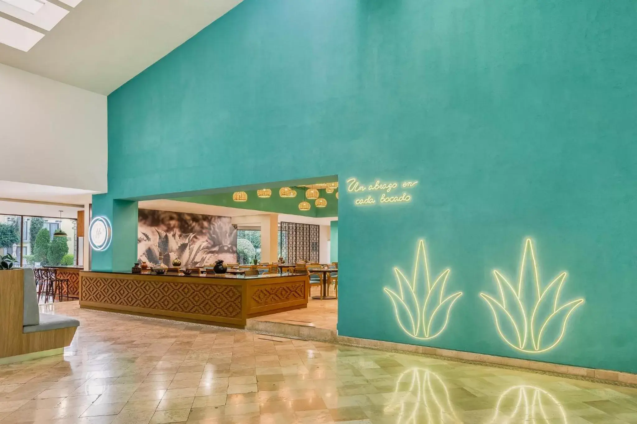 Restaurant/places to eat, Lobby/Reception in Fiesta Inn Oaxaca