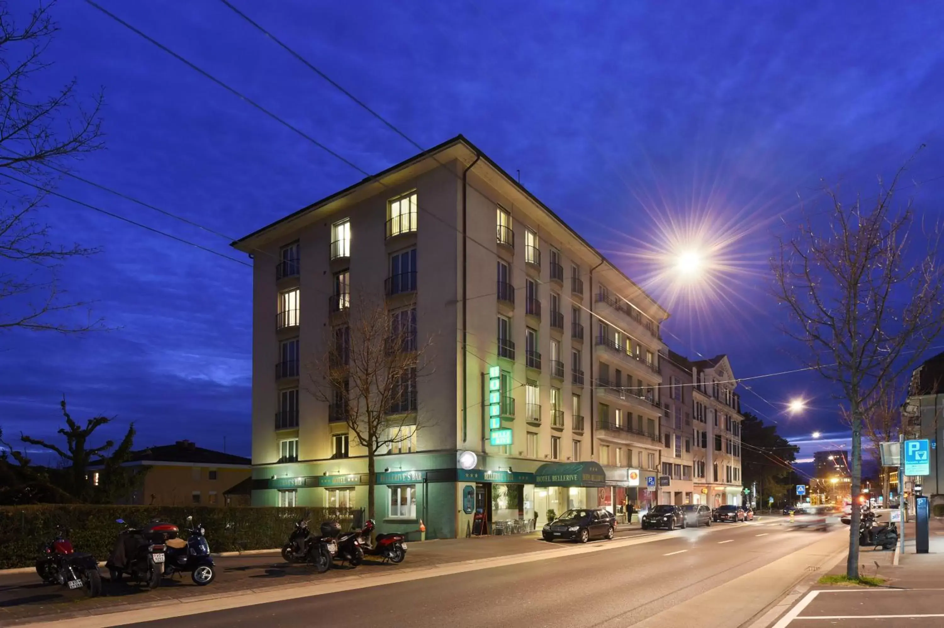 Facade/entrance, Property Building in Hôtel Bellerive