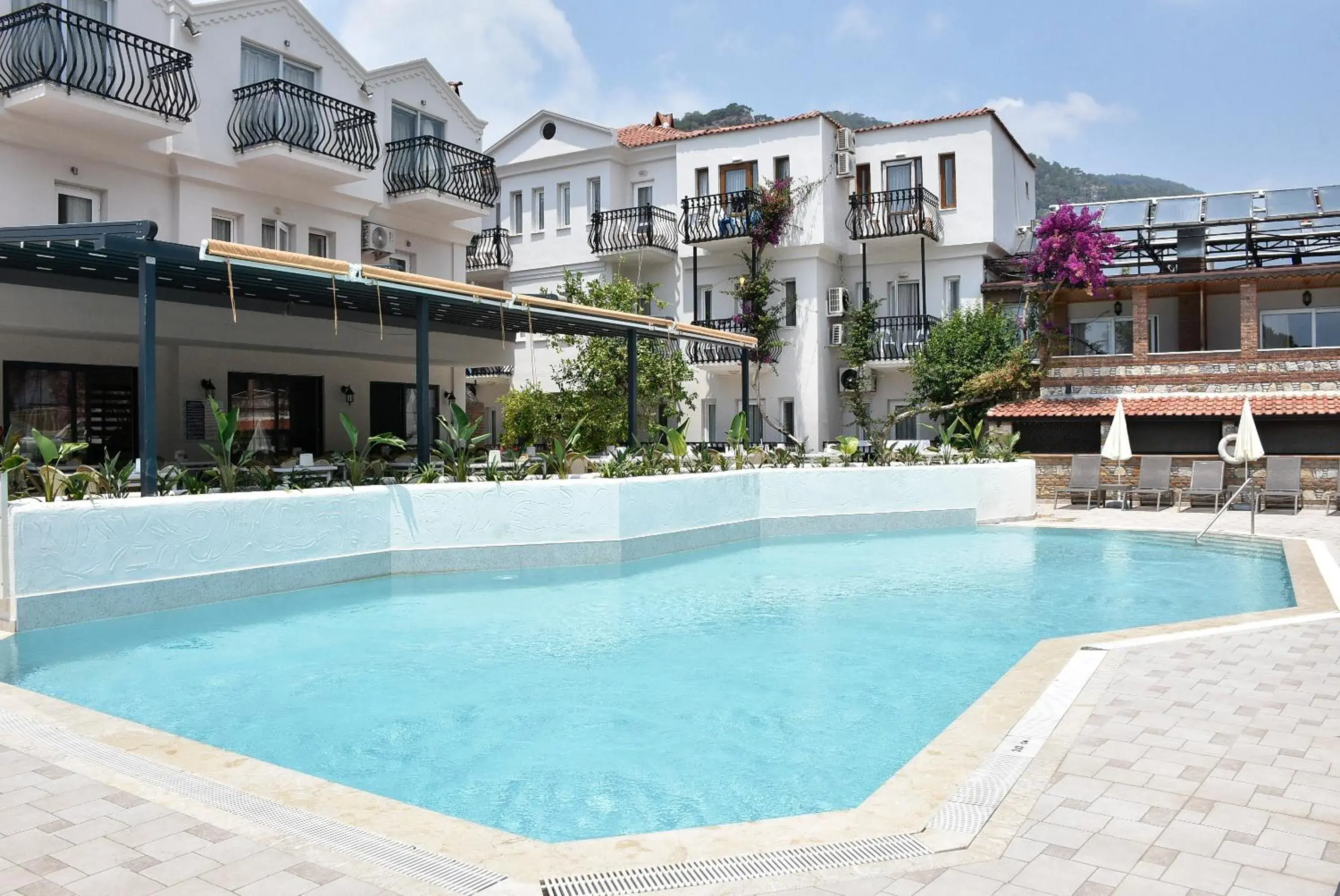 Property building, Swimming Pool in Magic Tulip Hotel