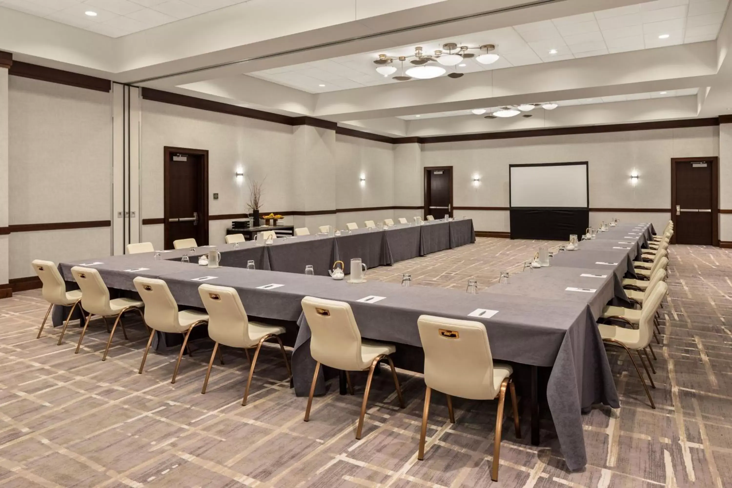Meeting/conference room in The Westin Edina Galleria