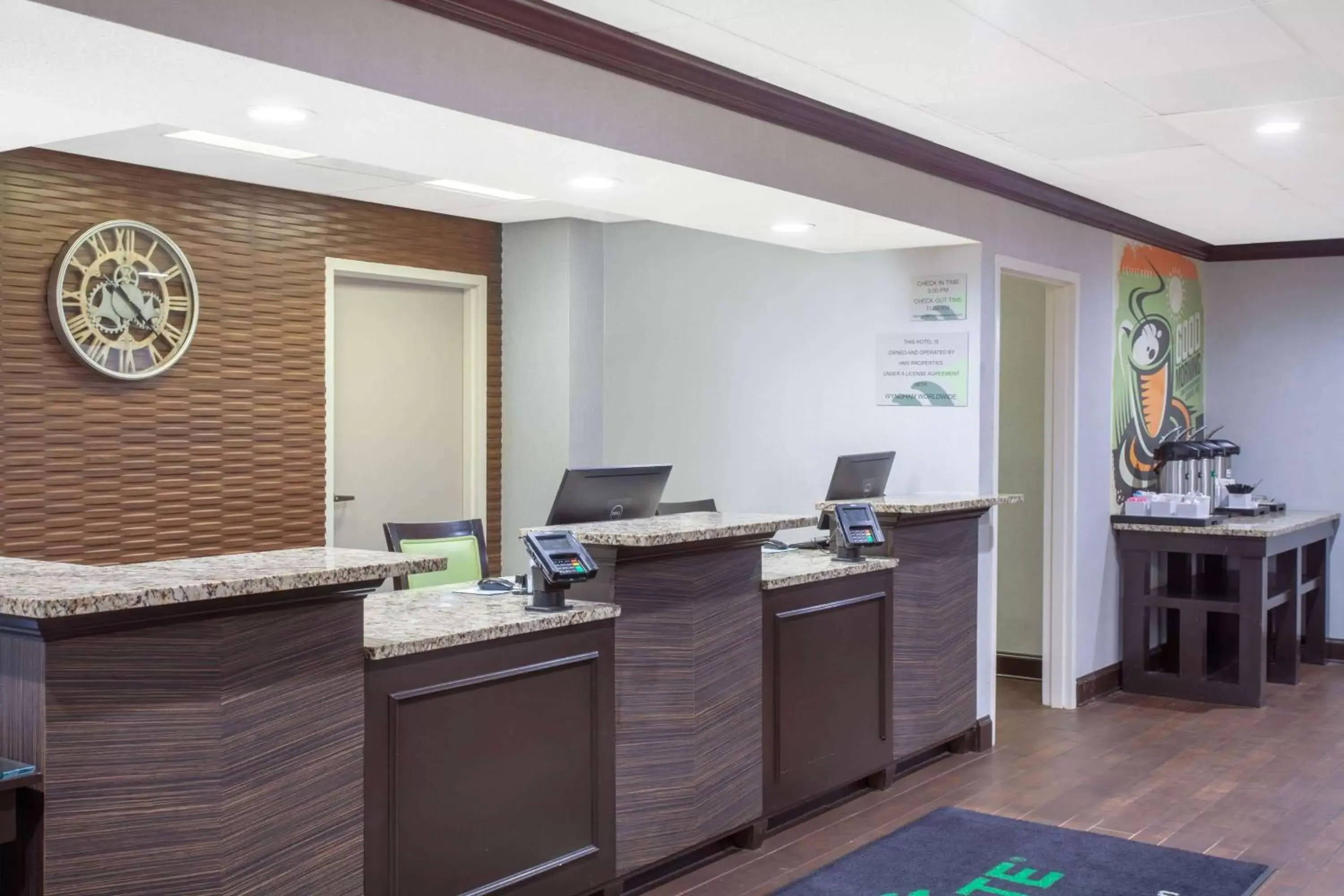 Lobby or reception, Lobby/Reception in Wingate by Wyndham Charleston Coliseum Lobby or reception, Lobby/Reception in Wingate by Wyndham Charleston Coliseum