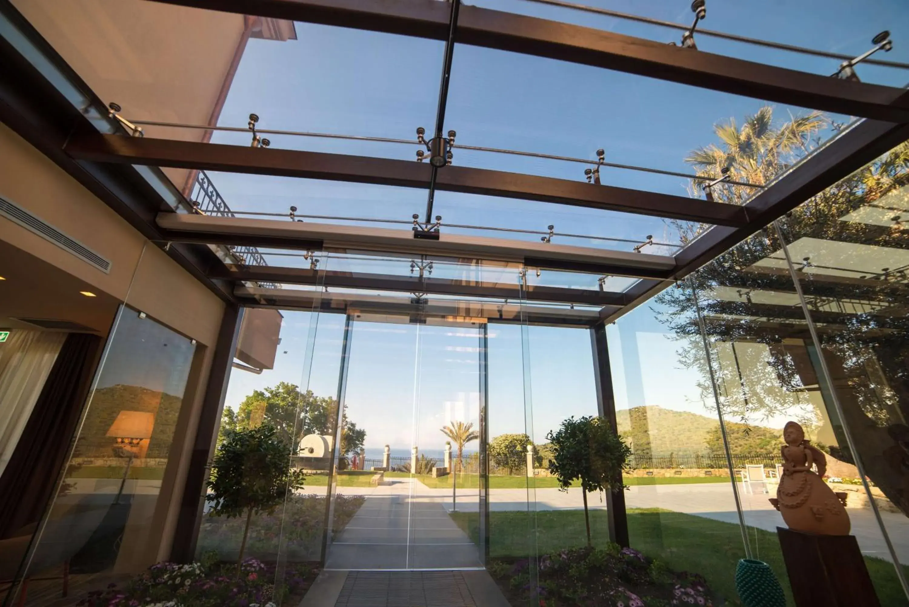 Facade/entrance in Best Western Plus Hotel Terre di Eolo