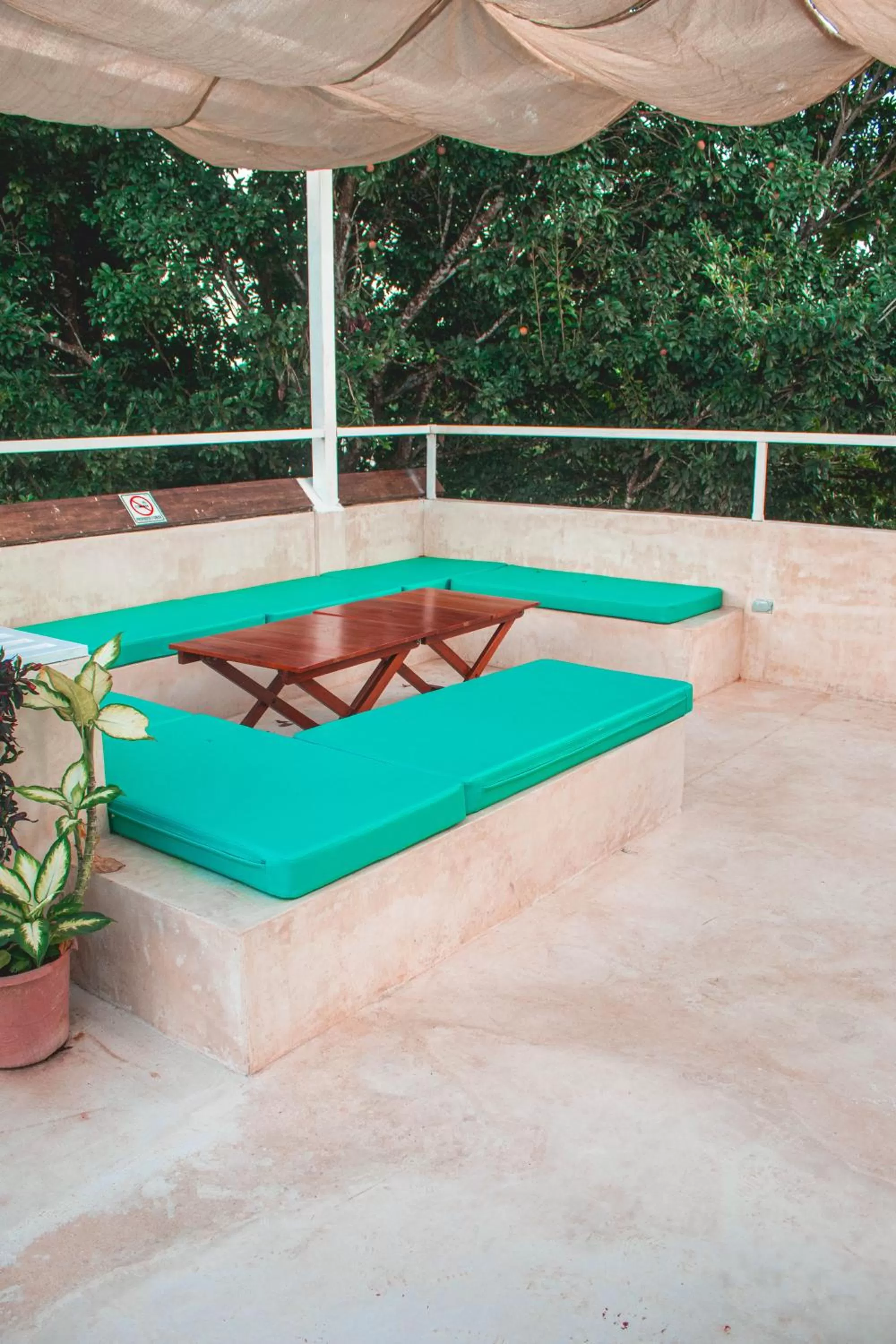 Balcony/Terrace, Swimming Pool in Azul 36 Hotel