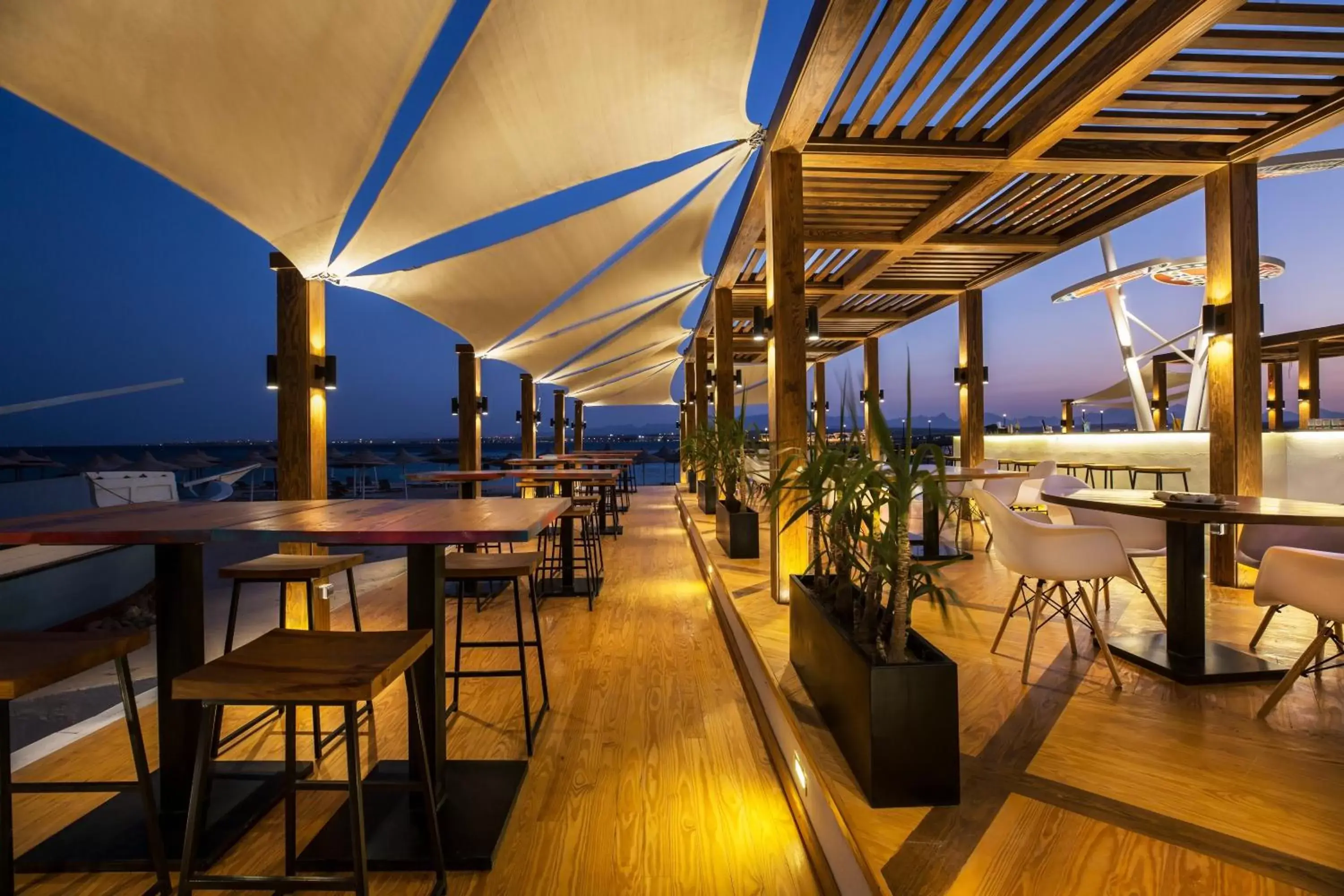 Restaurant/Places to Eat in Pyramisa Beach Resort Sahl Hasheesh