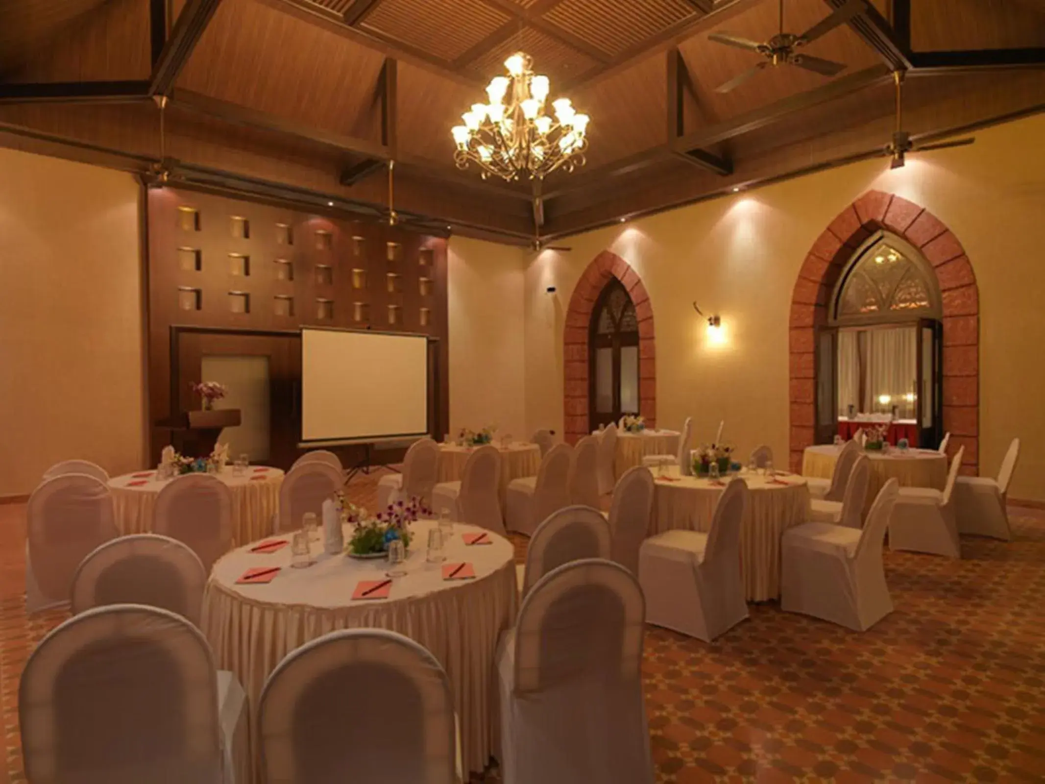 Banquet/Function facilities, Banquet Facilities in Regenta MPG Club Mahabaleshwar