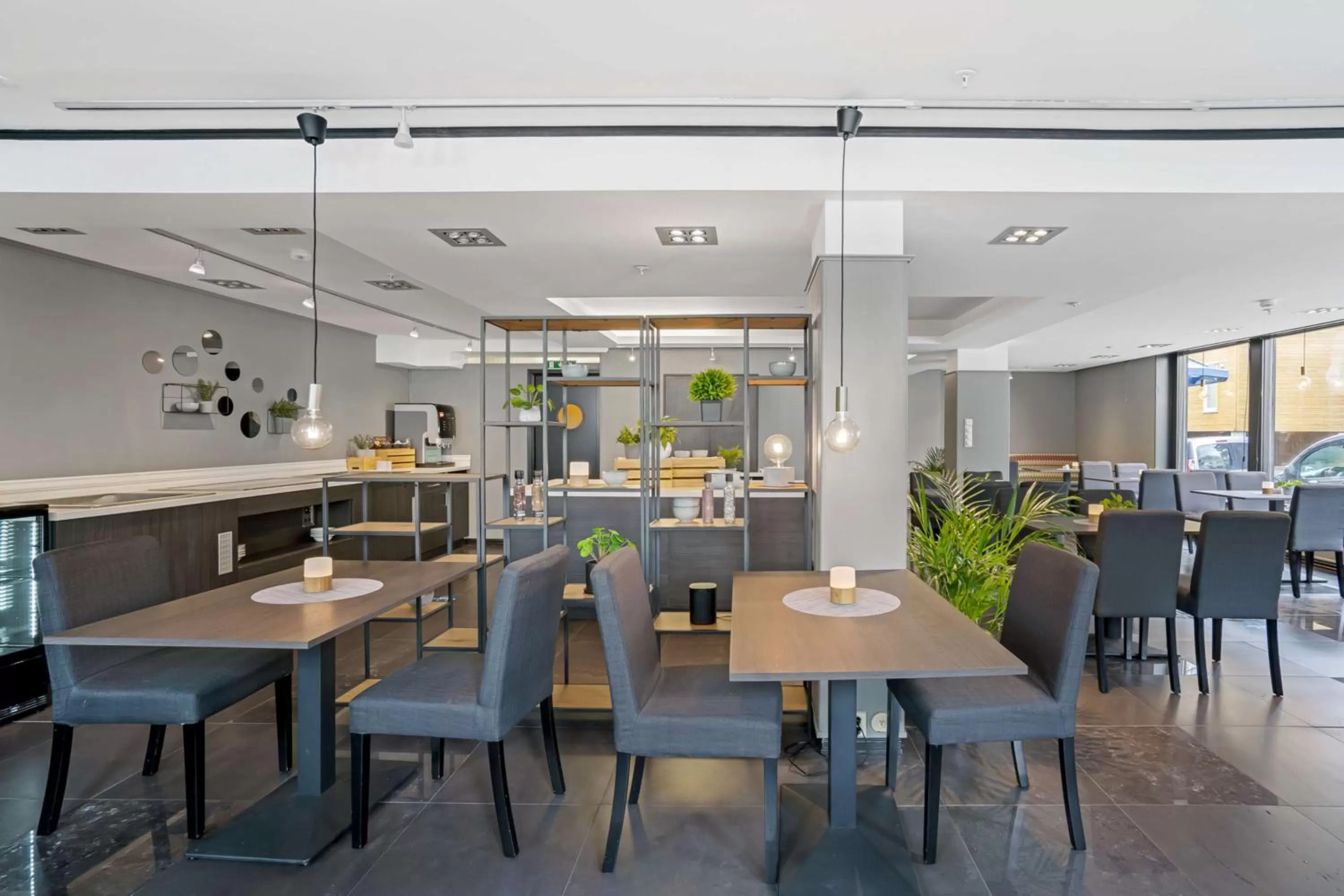 Restaurant/places to eat in Hotel Haugesund