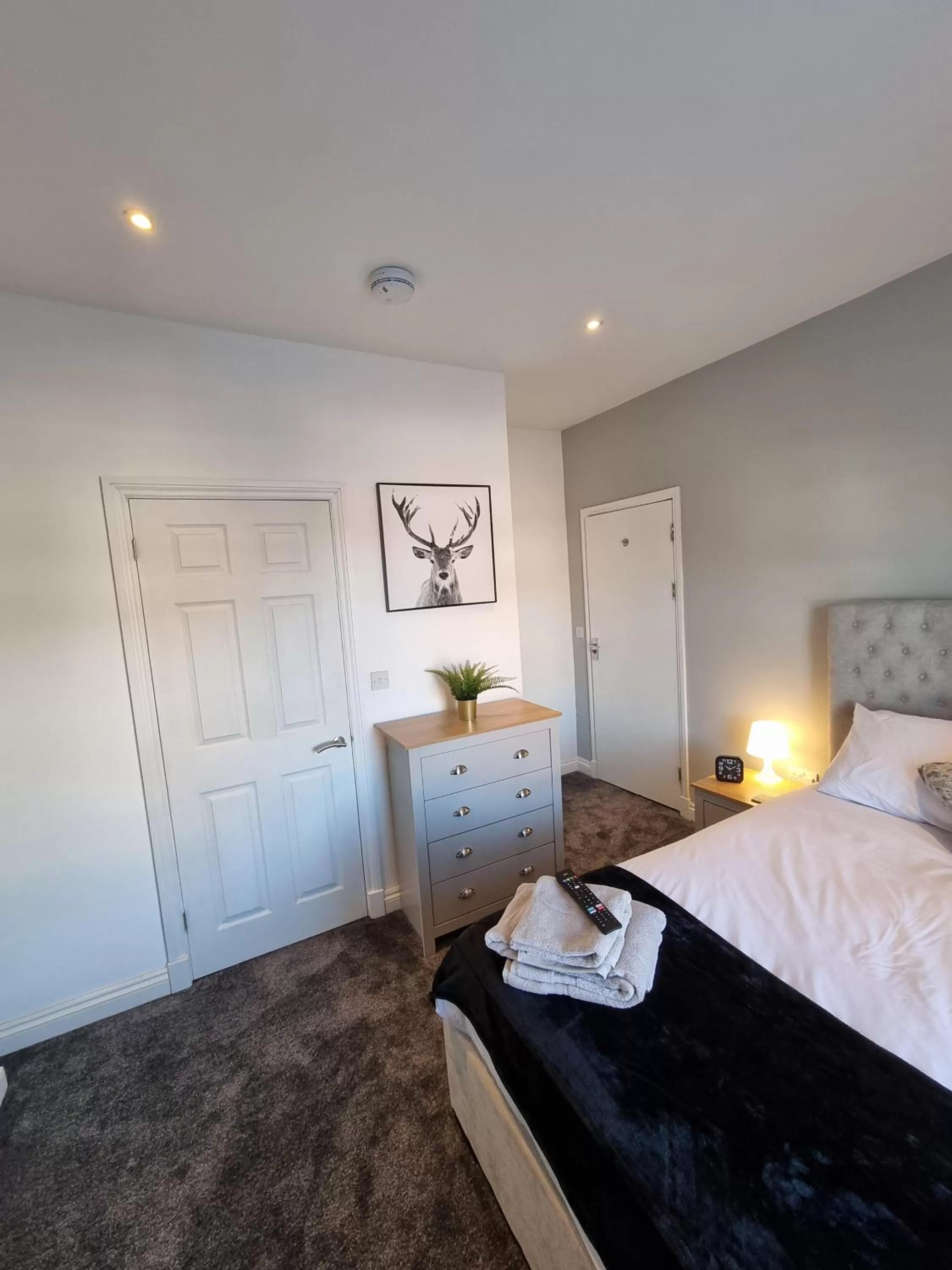 Other, Bed in 264 The Hungerford