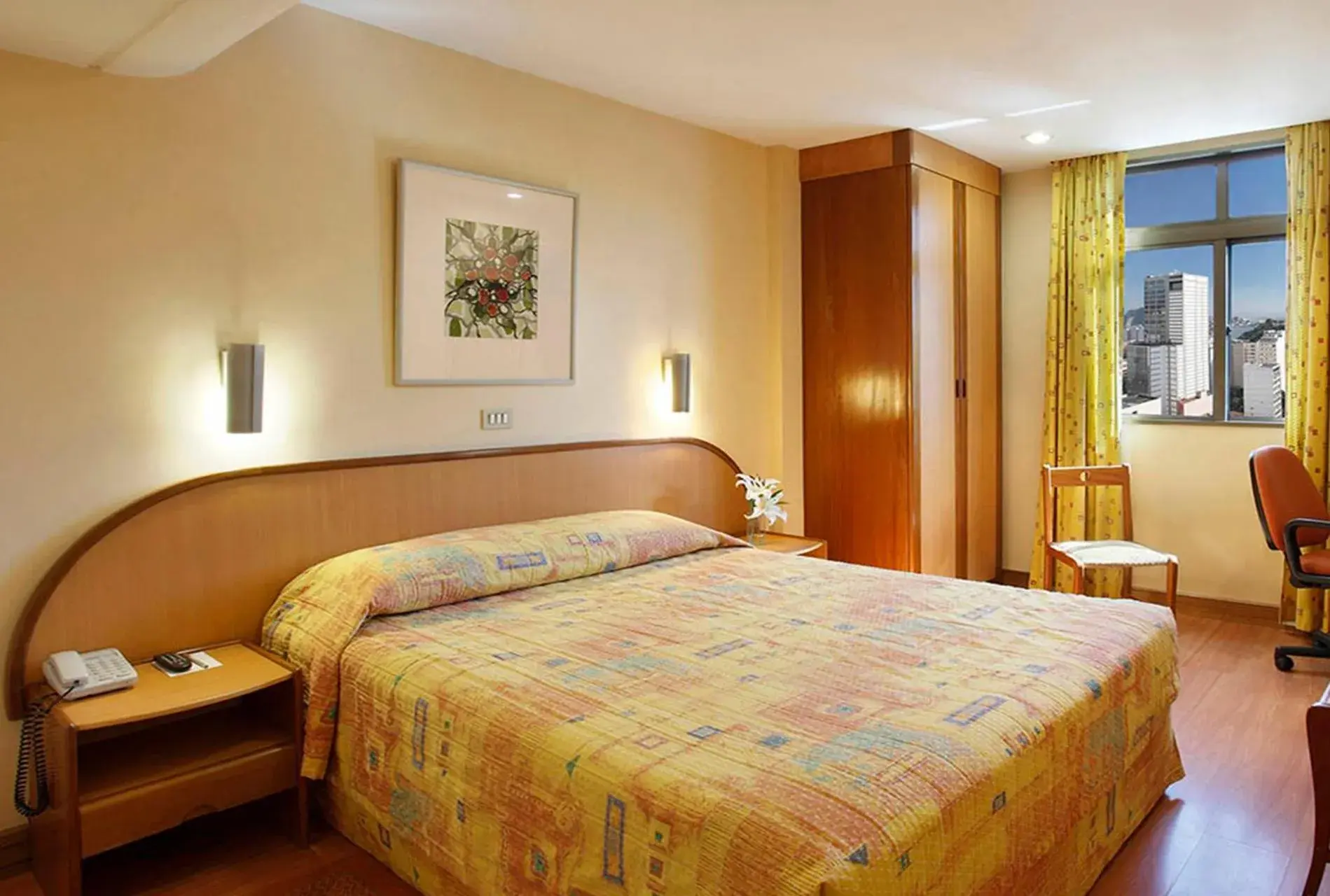 Bed in Windsor Guanabara Hotel