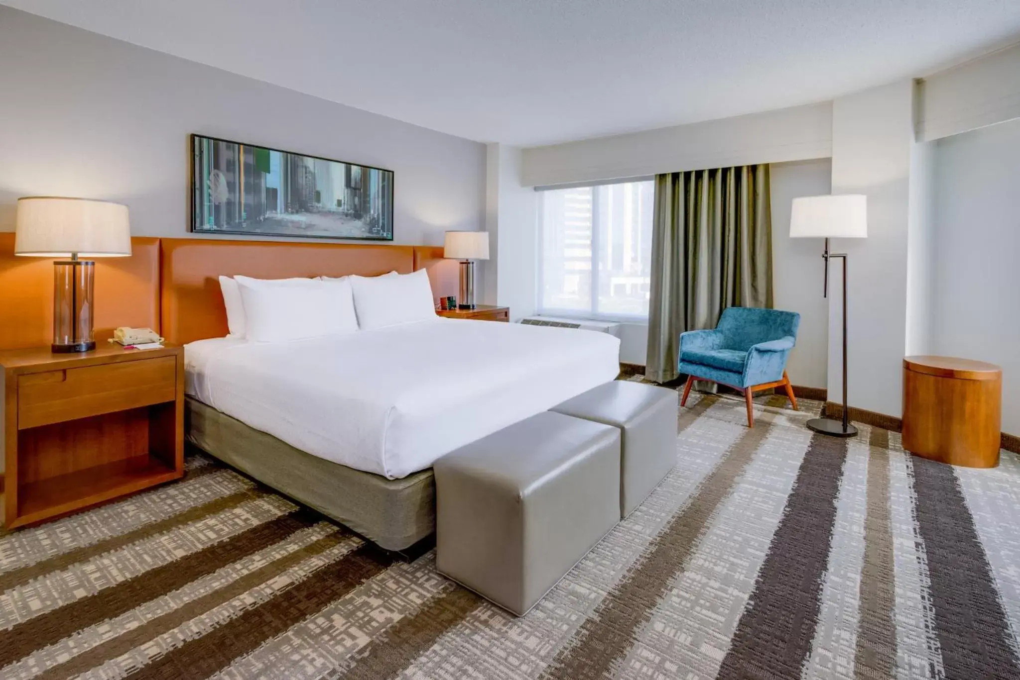Photo of the whole room in Crowne Plaza Dulles Airport, an IHG Hotel