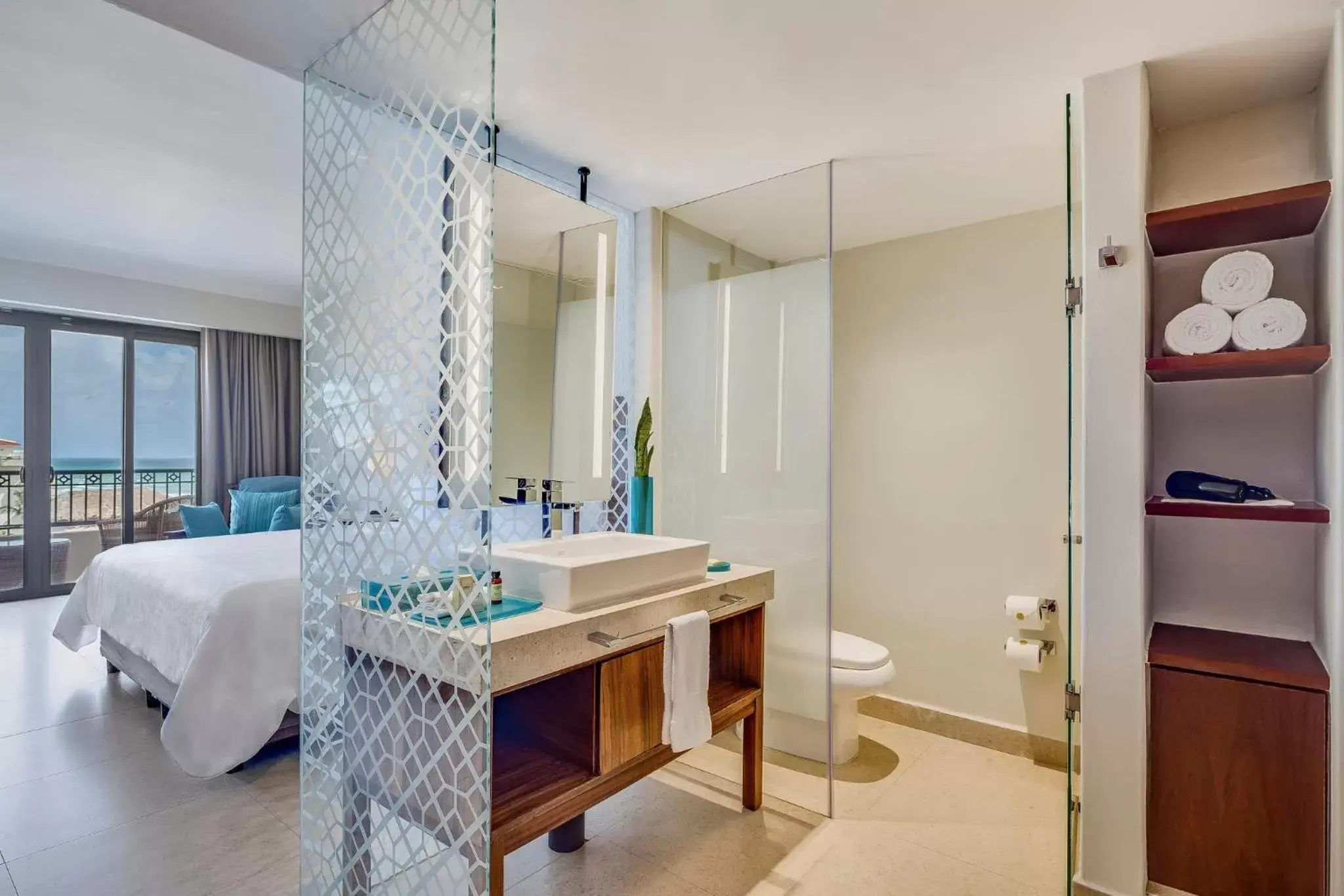 Photo of the whole room, Bathroom in Fiesta Americana Condesa Cancun - All Inclusive