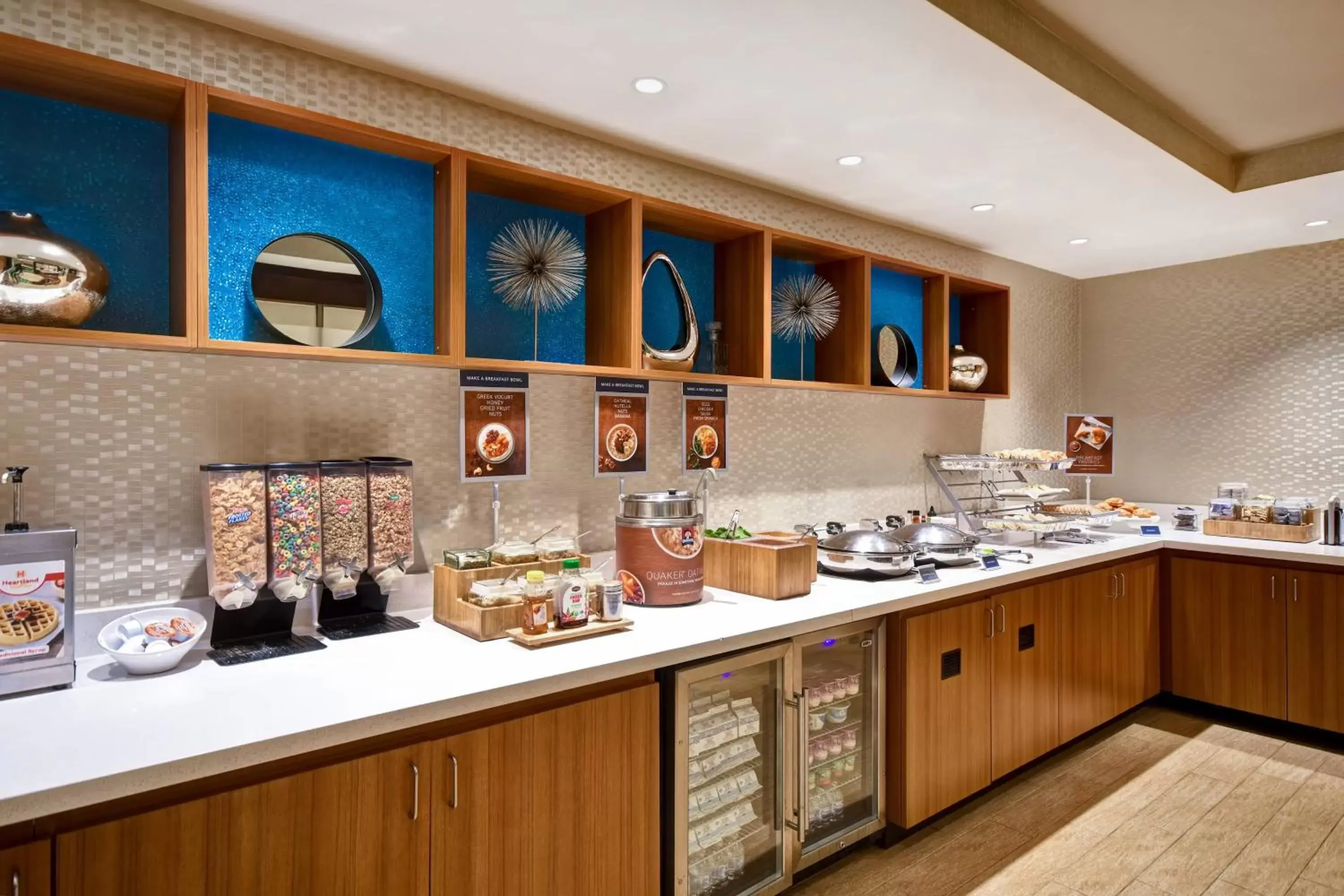 Breakfast, Restaurant/Places to Eat in SpringHill Suites by Marriott Baltimore BWI Airport