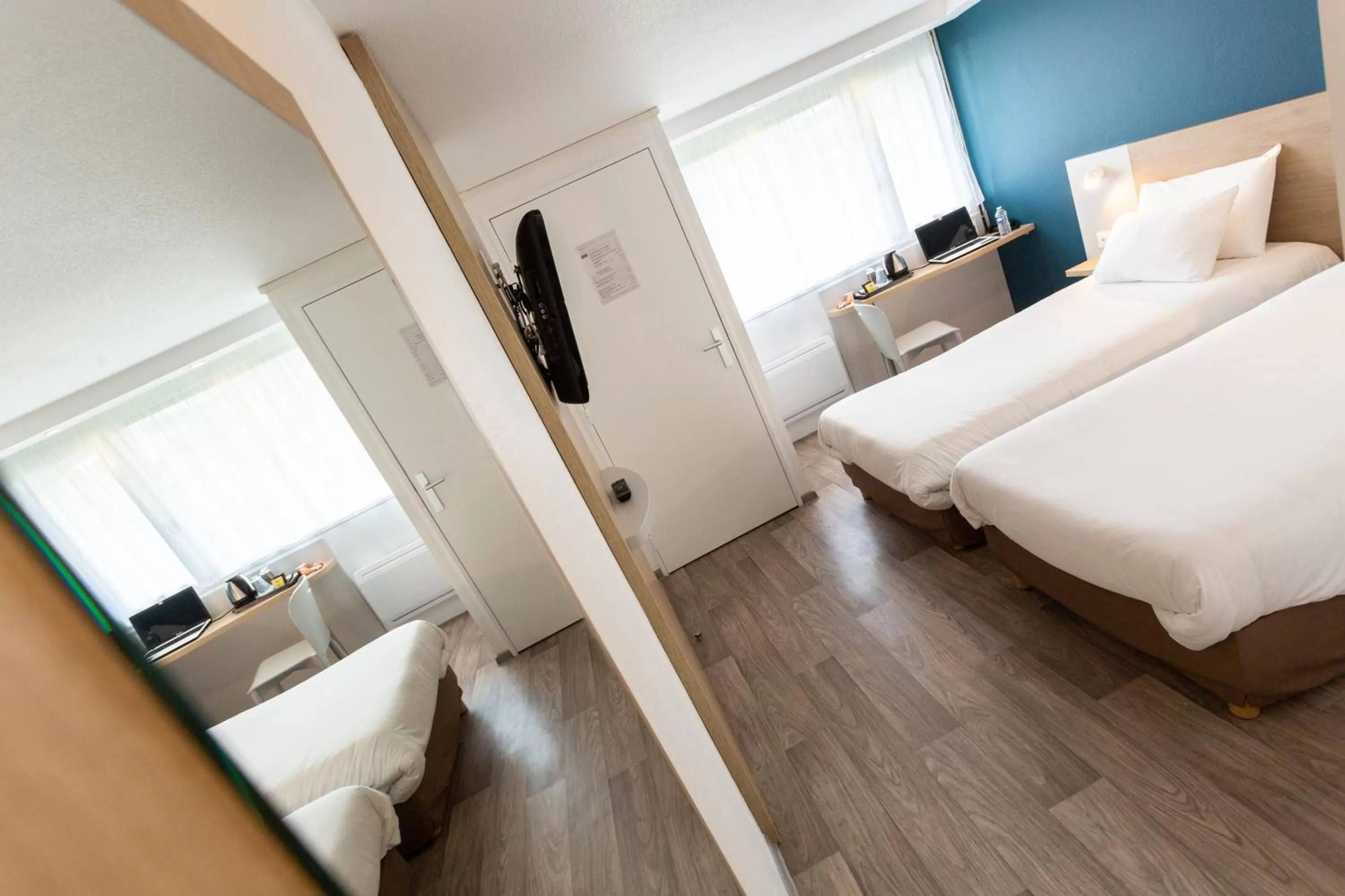 Bed in KYRIAD Issoudun