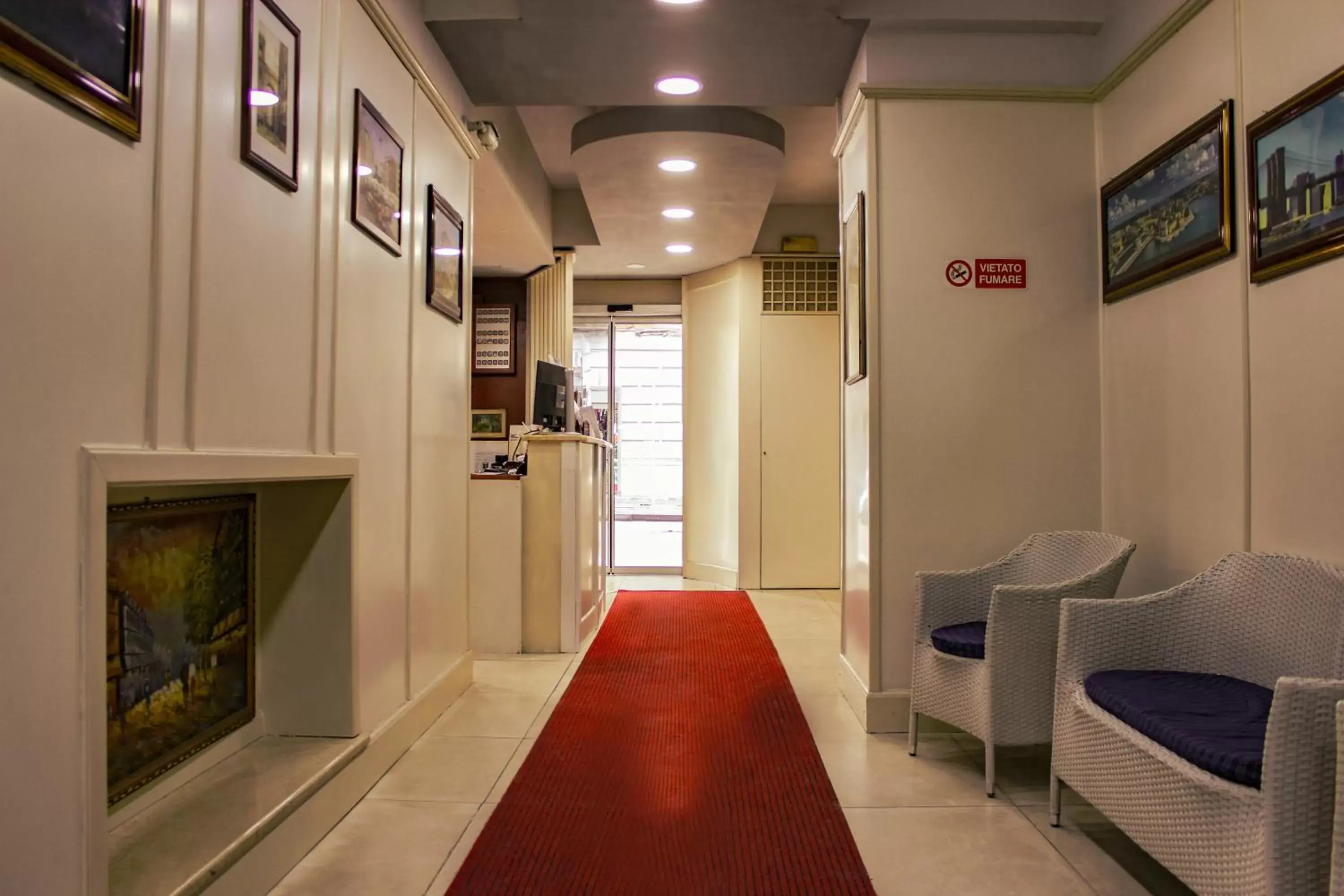 Lobby or reception in Hotel Garden Napoli