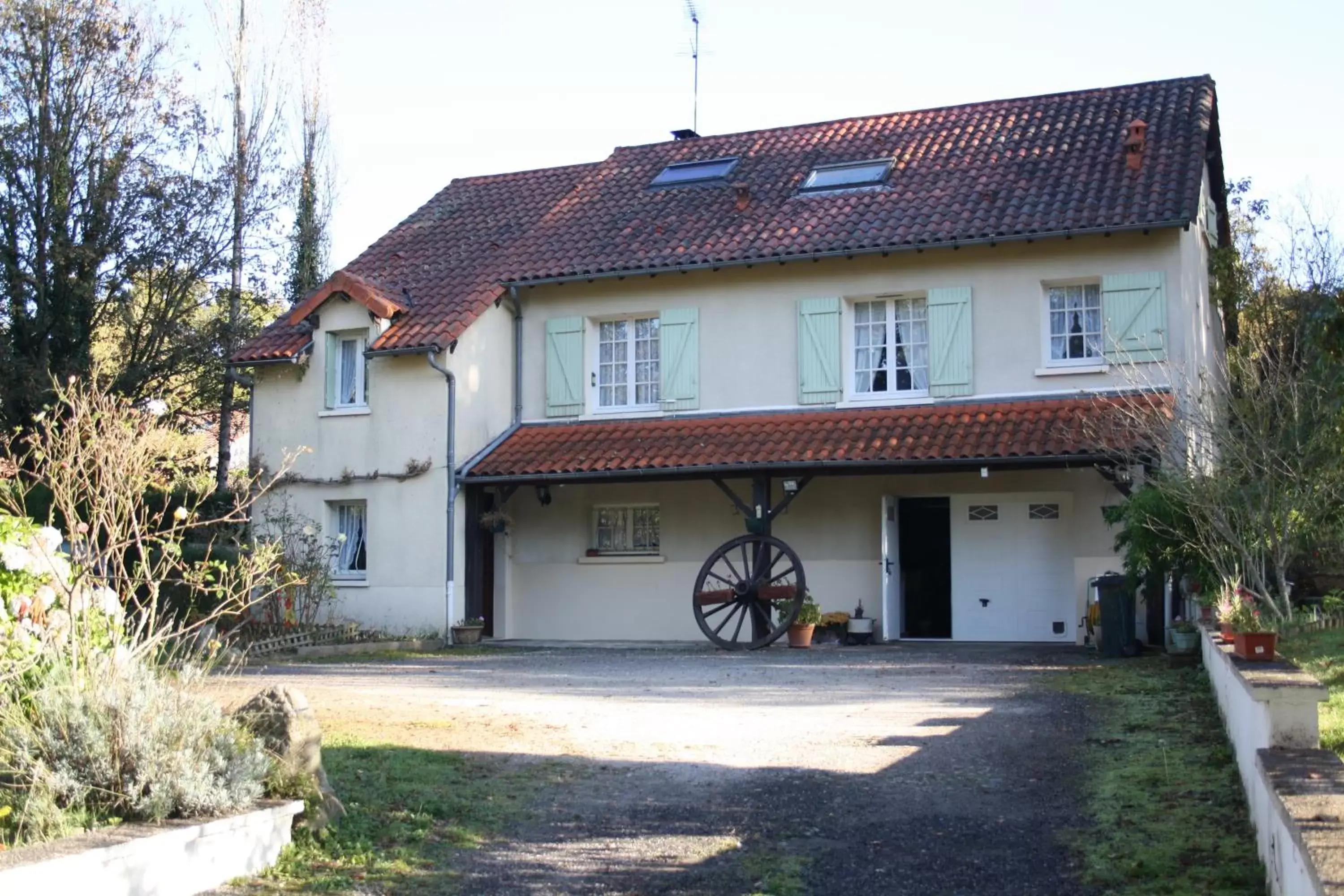 Property Building in Chambre d'Hôtes Les Chênes