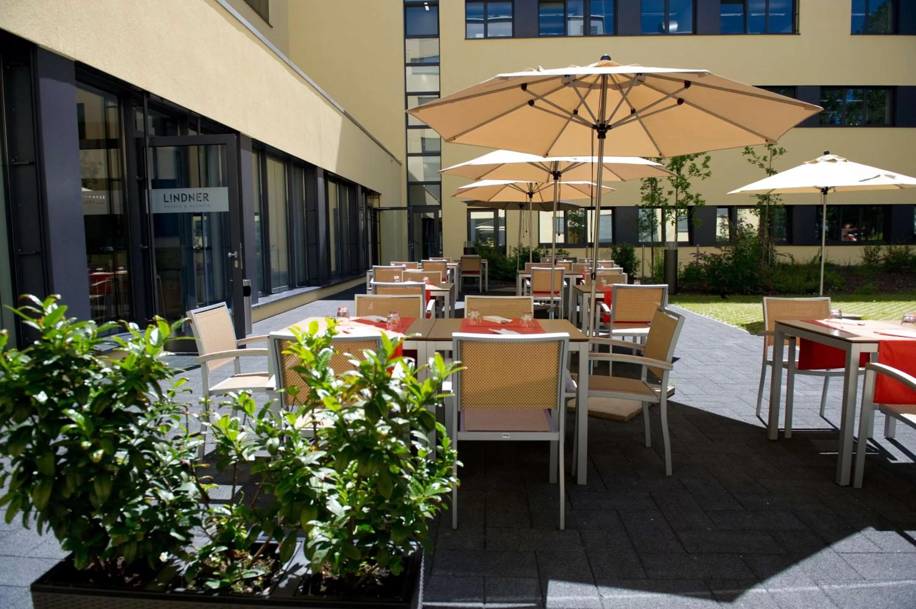 Patio in Lindner Hotel Frankfurt Sportpark, part of JdV by Hyatt