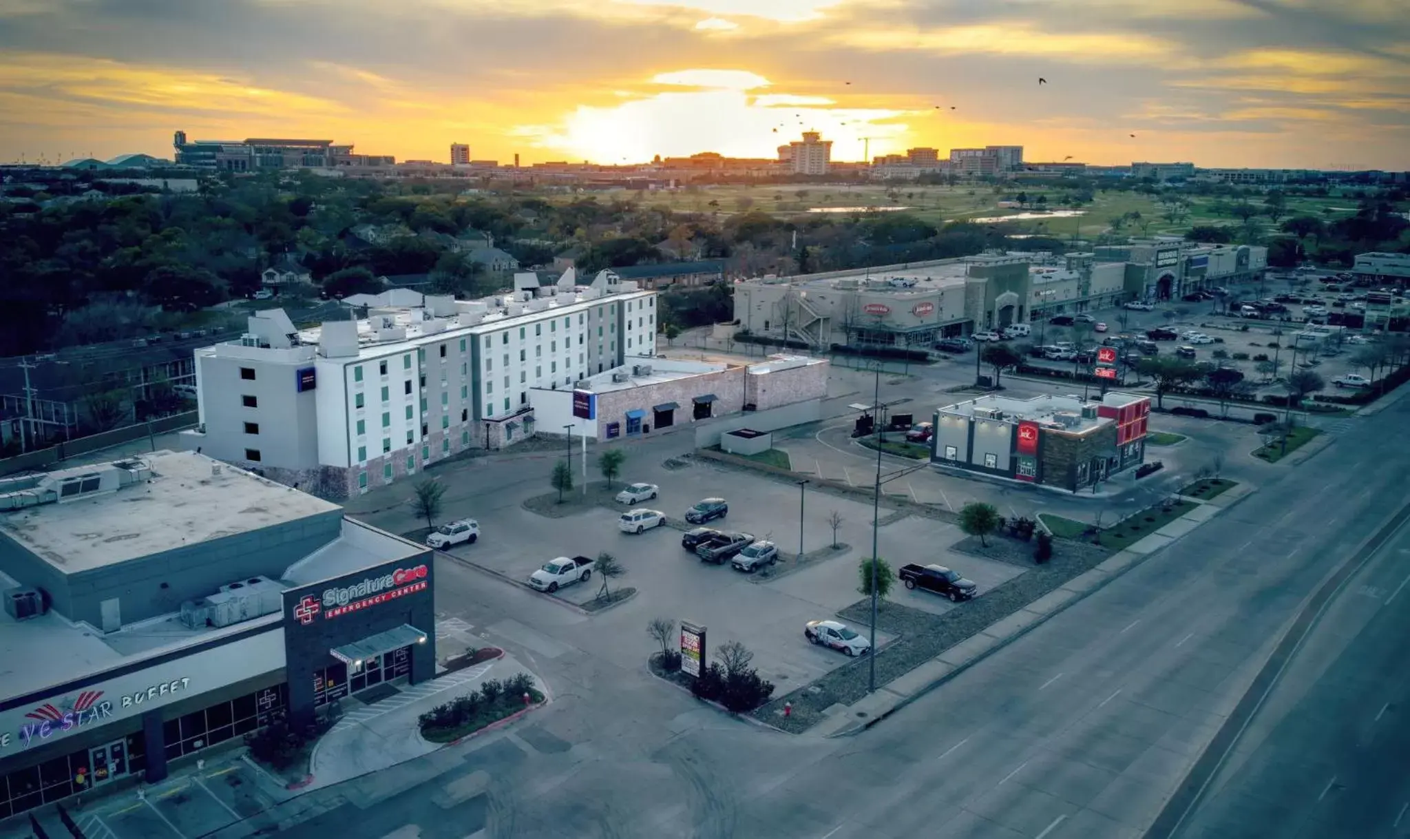 Property building in Aggieland Boutique Hotel