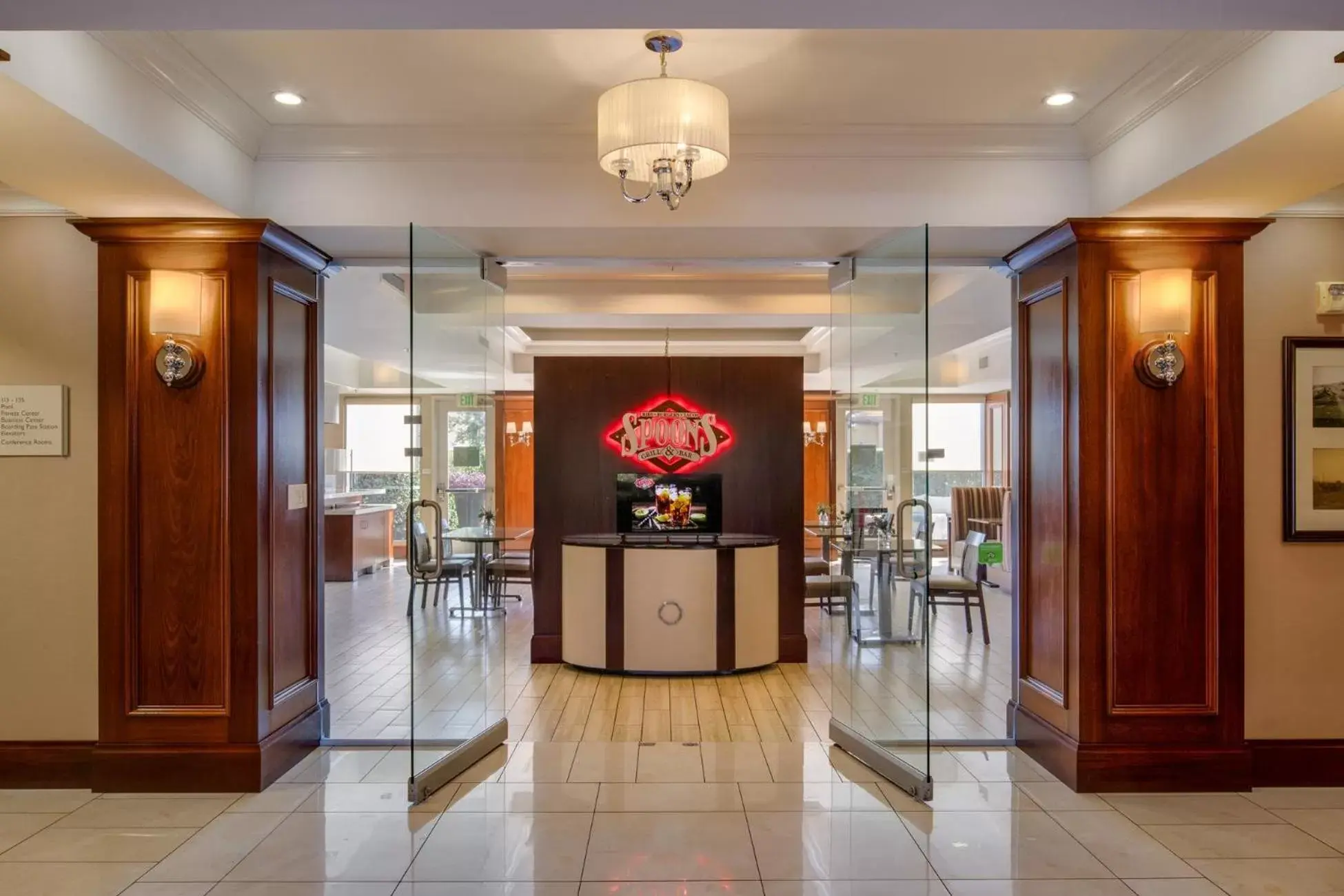 Restaurant/places to eat, Lobby/Reception in Ayres Hotel Fountain Valley
