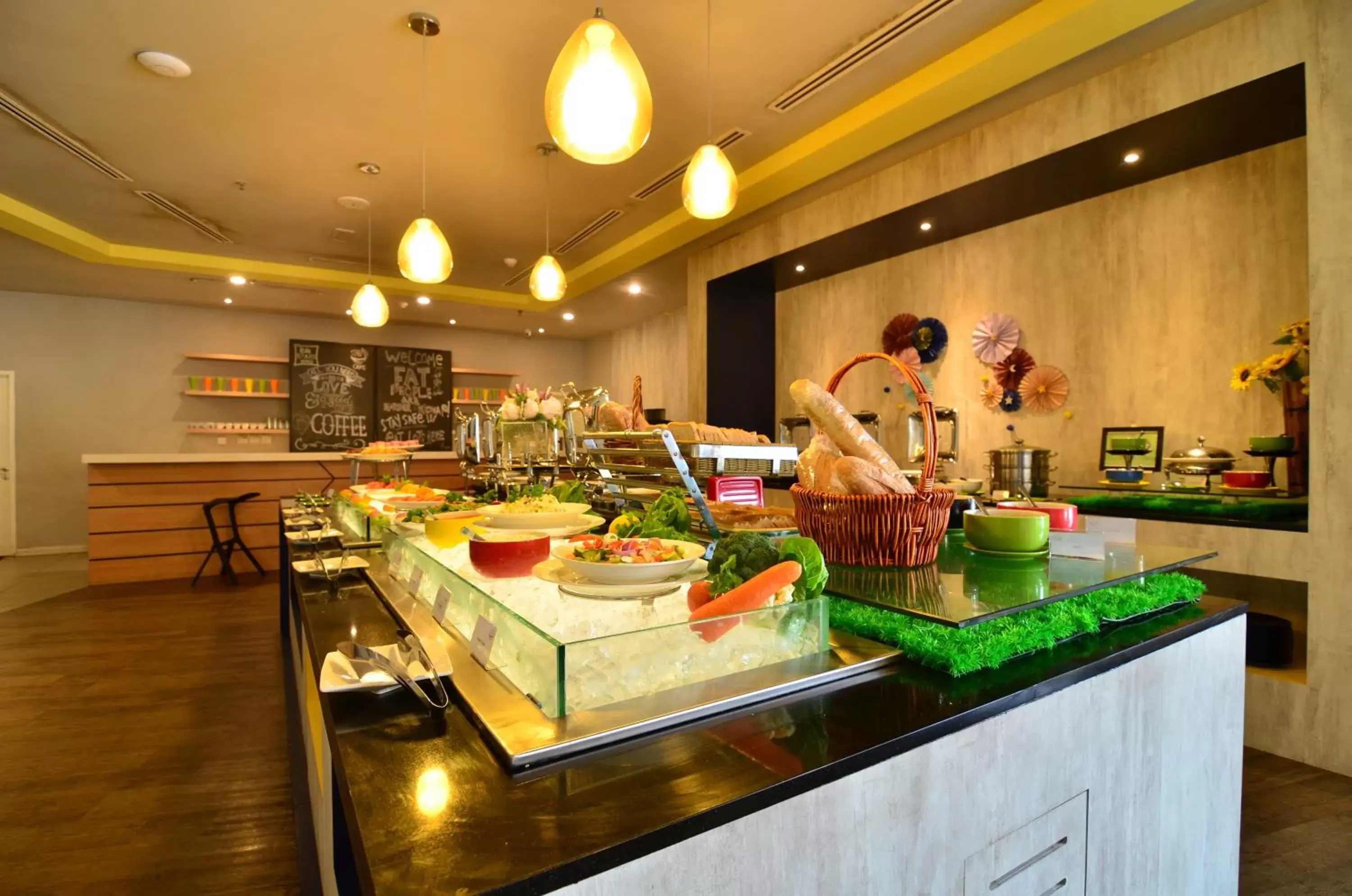 Buffet breakfast, Restaurant/Places to Eat in ibis Styles Kuala Lumpur Sri Damansara