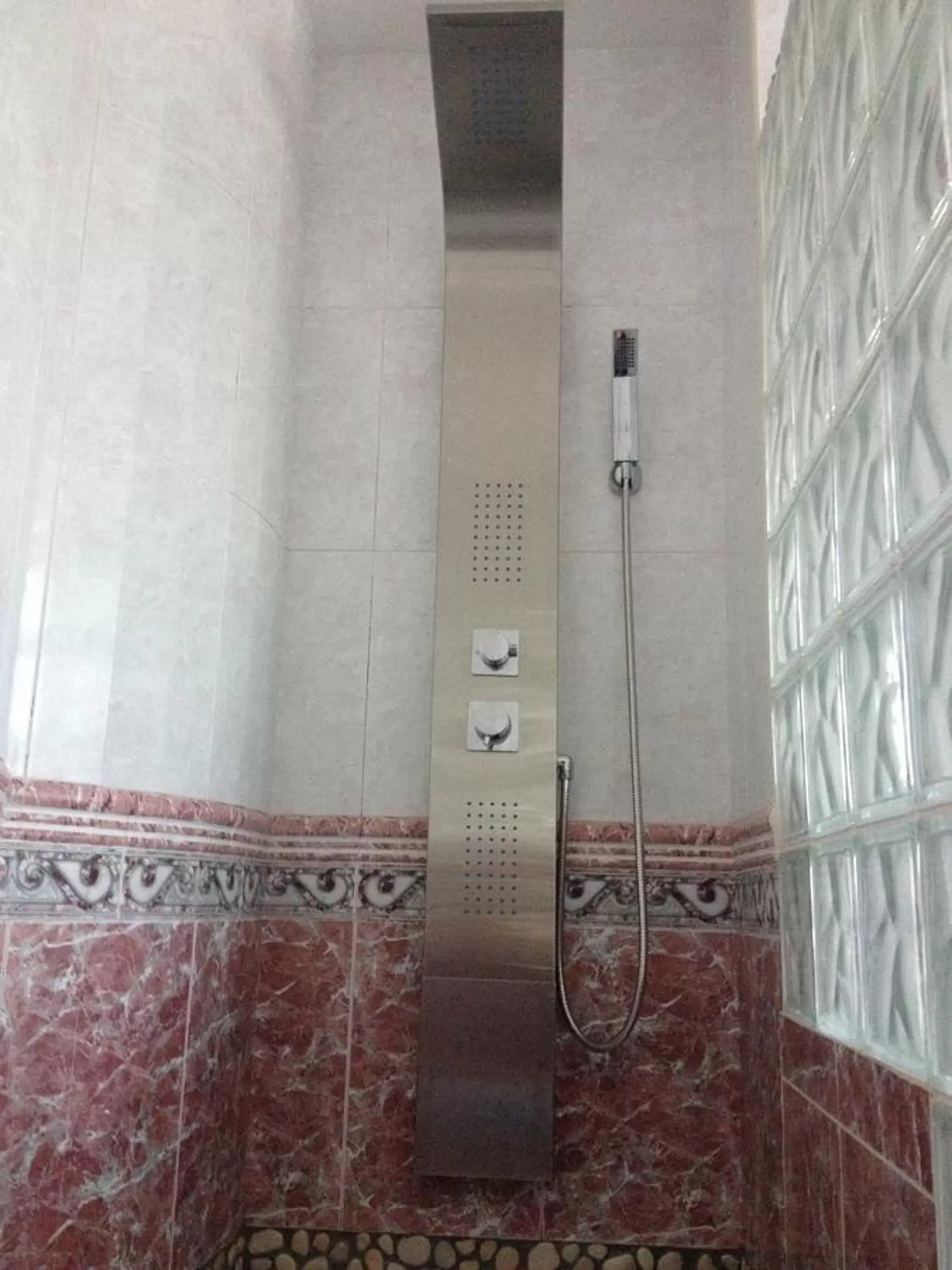 Shower, Bathroom in Agro da Gandarela