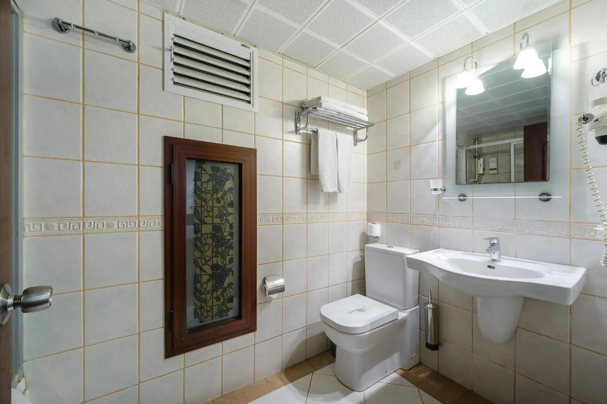 Toilet, Bathroom in Oglakcioglu Park Boutique Hotel