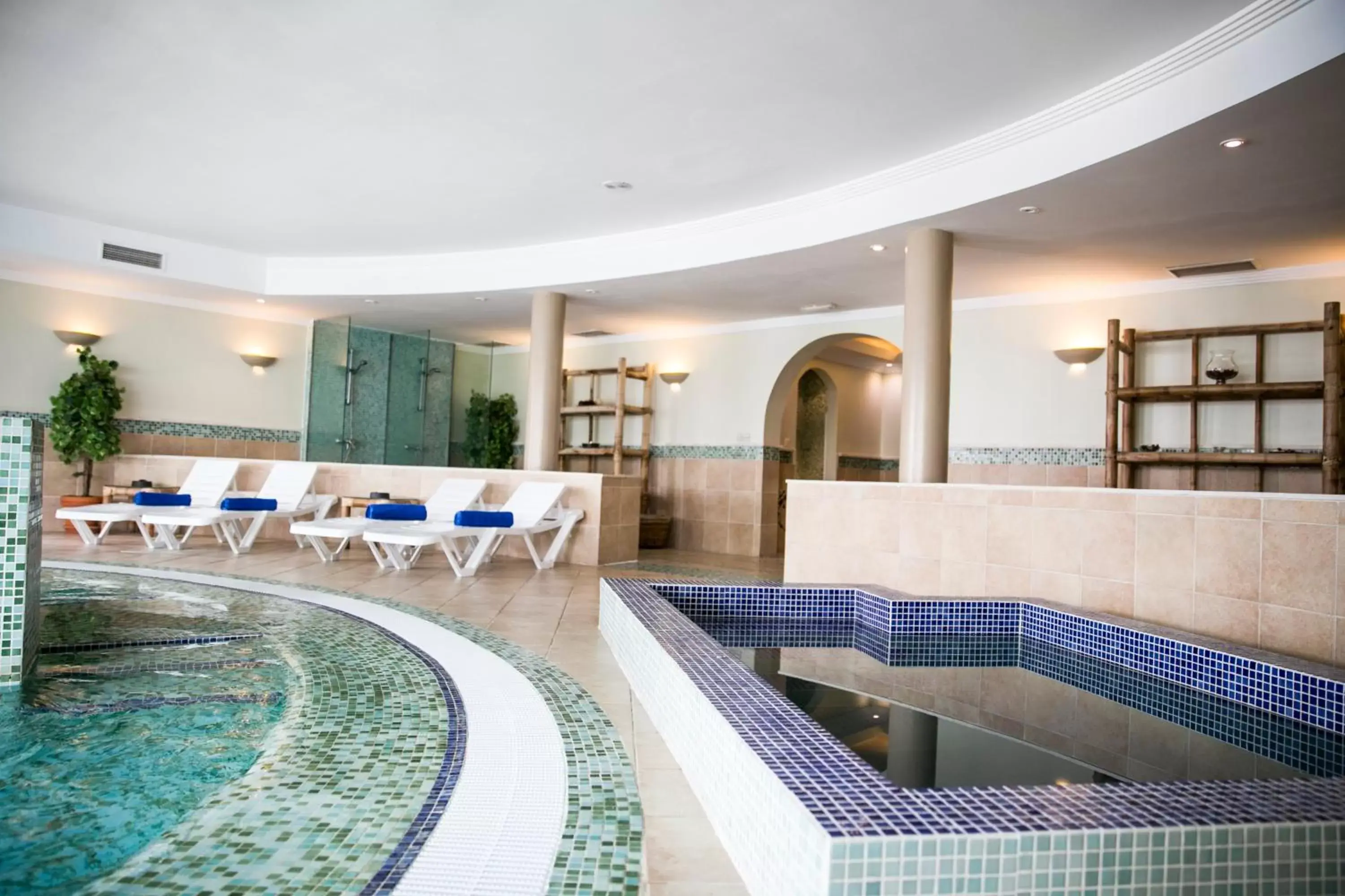 Spa and wellness centre/facilities, Swimming Pool in Hotel LIVVO Volcán Lanzarote