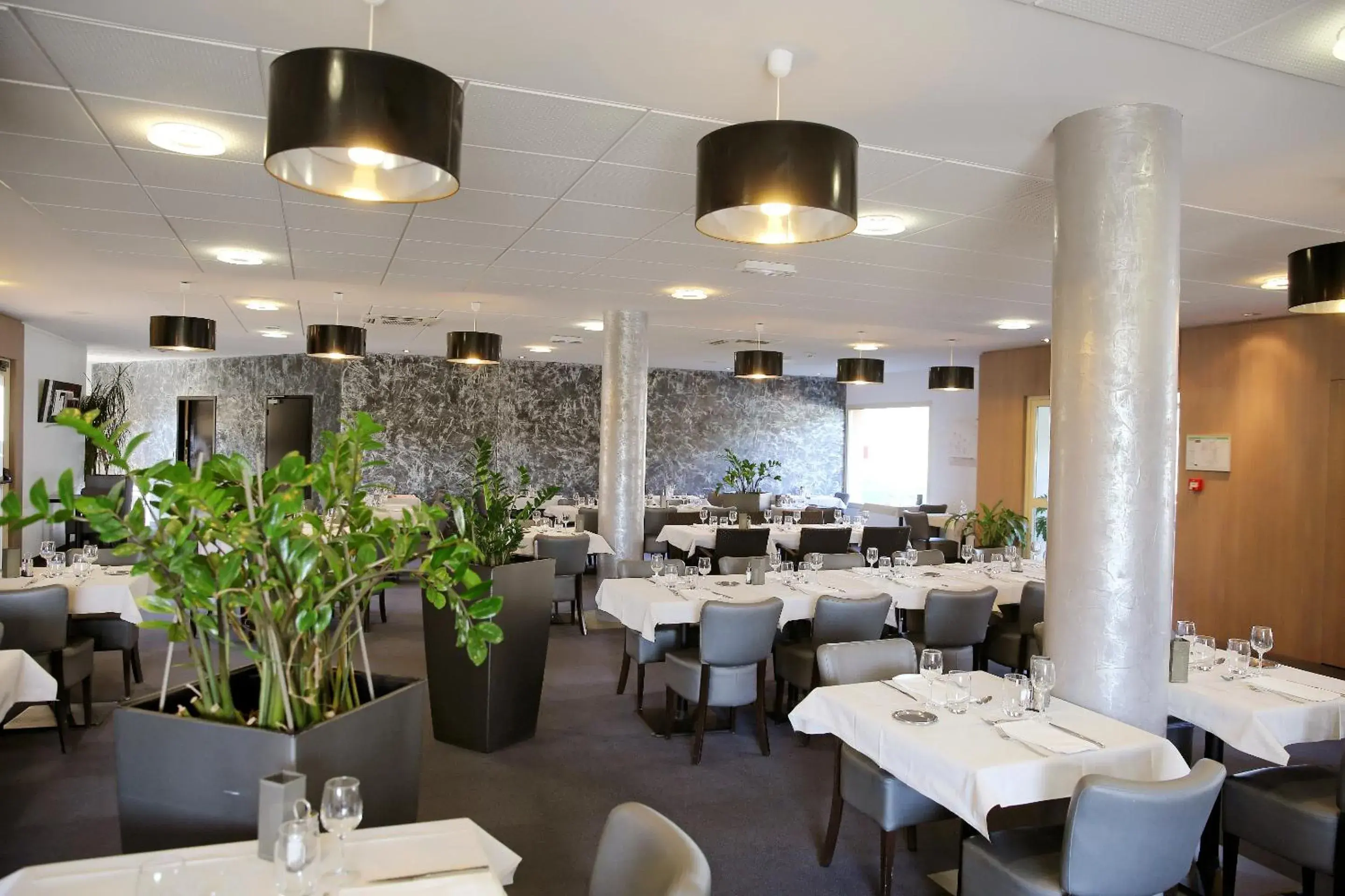 Restaurant/Places to Eat in The Originals City, Hotel Le Caussea, Castres (Inter-Hotel)