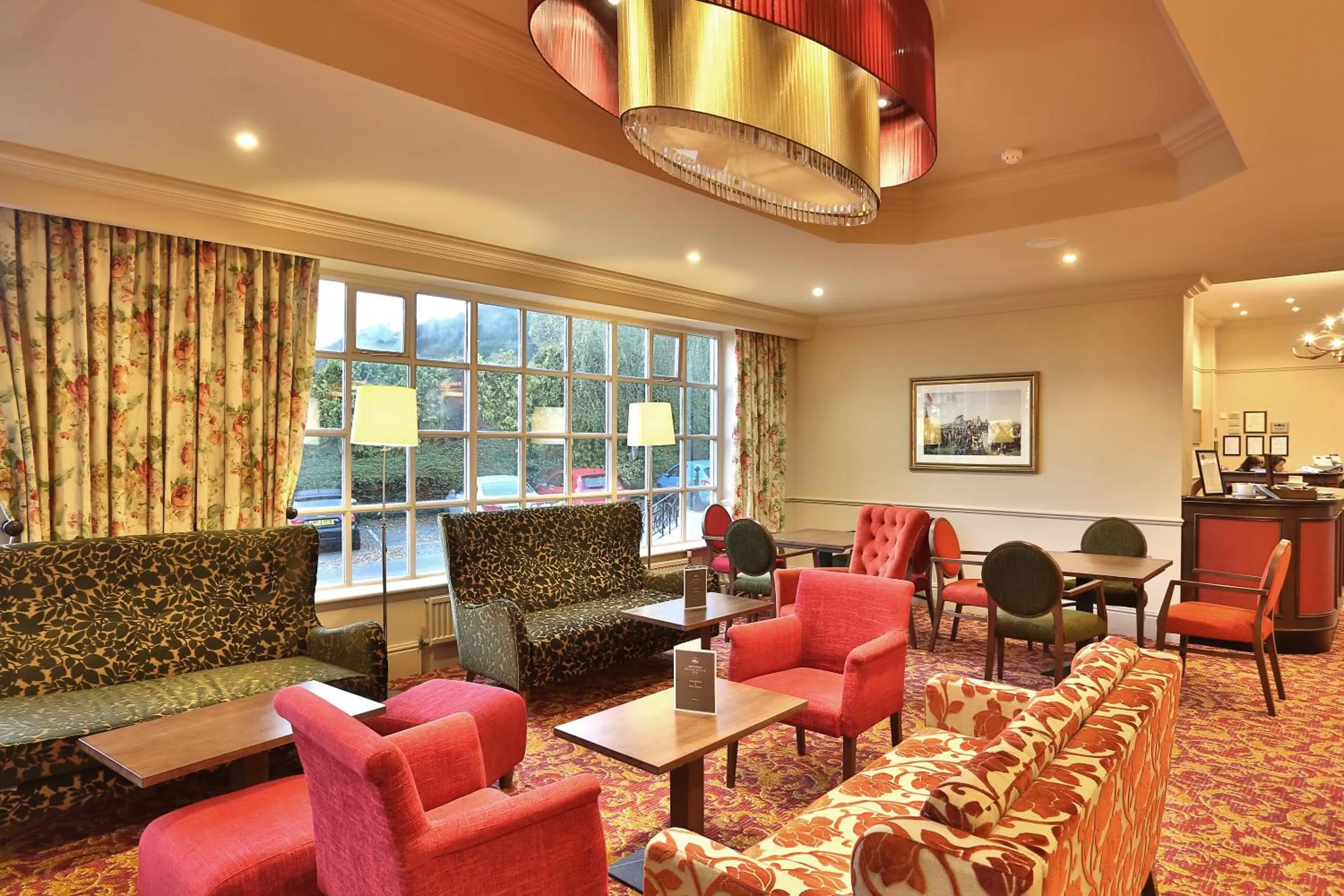 Lounge or bar in Reigate Manor Hotel