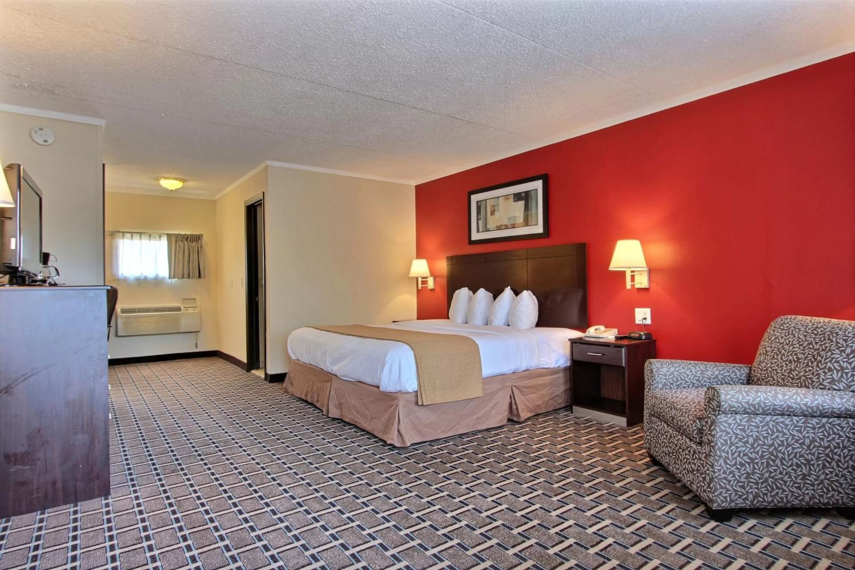 King Room - Non-Smoking in Quality Inn & Suites Millville