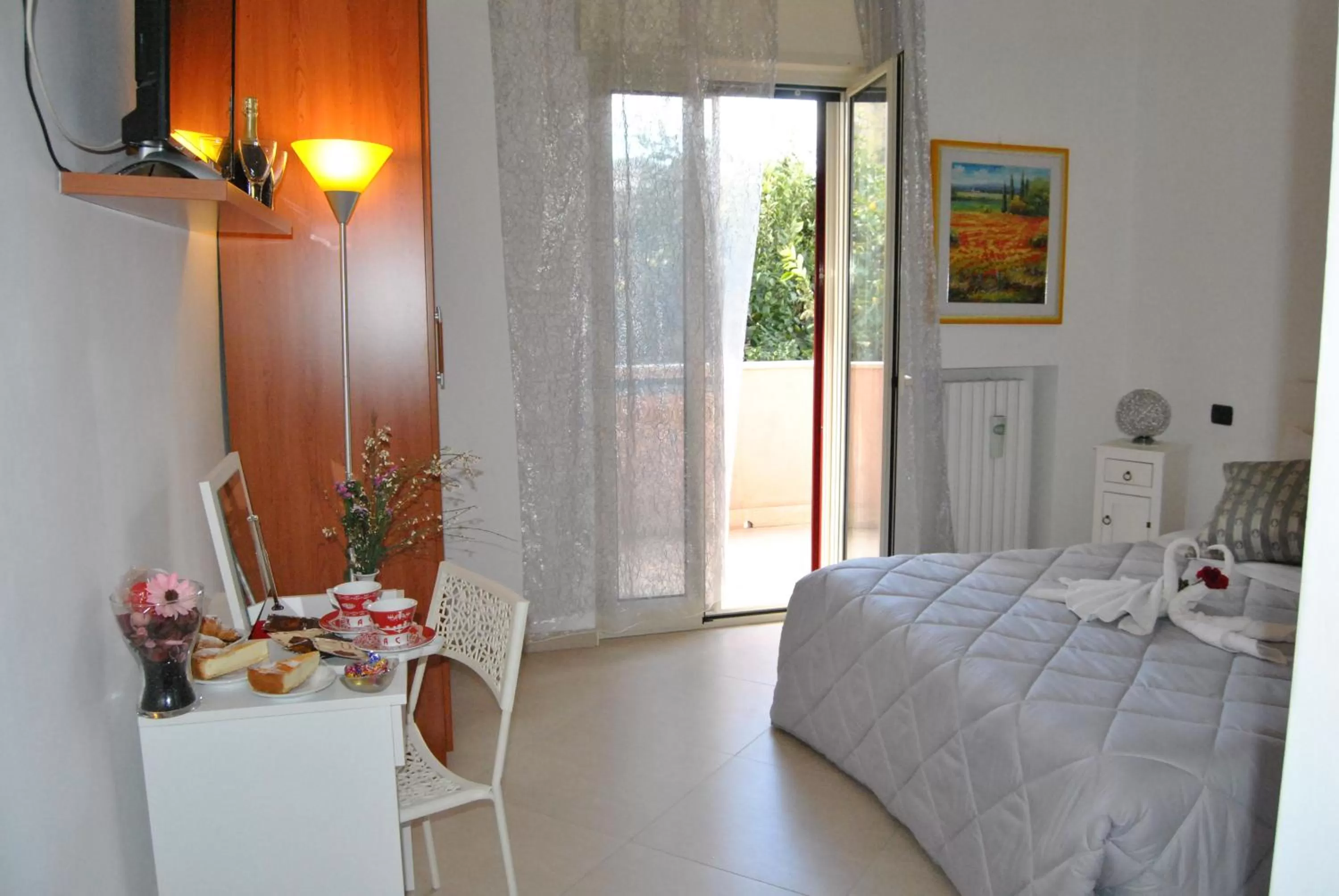 Photo of the whole room, Bed in Villa Aurora B&B