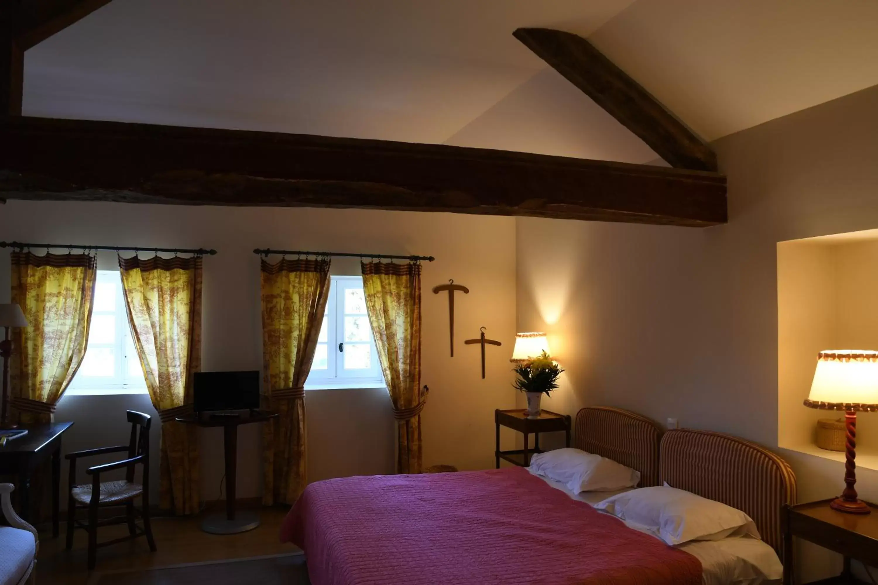 Bedroom, Bed in Le Peyret